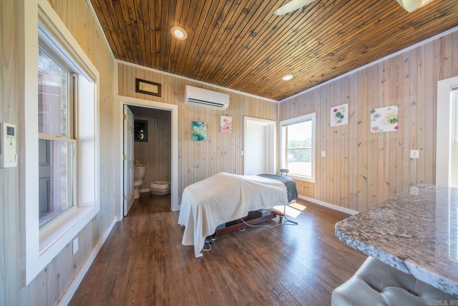 735 Possom Trot Road Melbourne, AR 72556