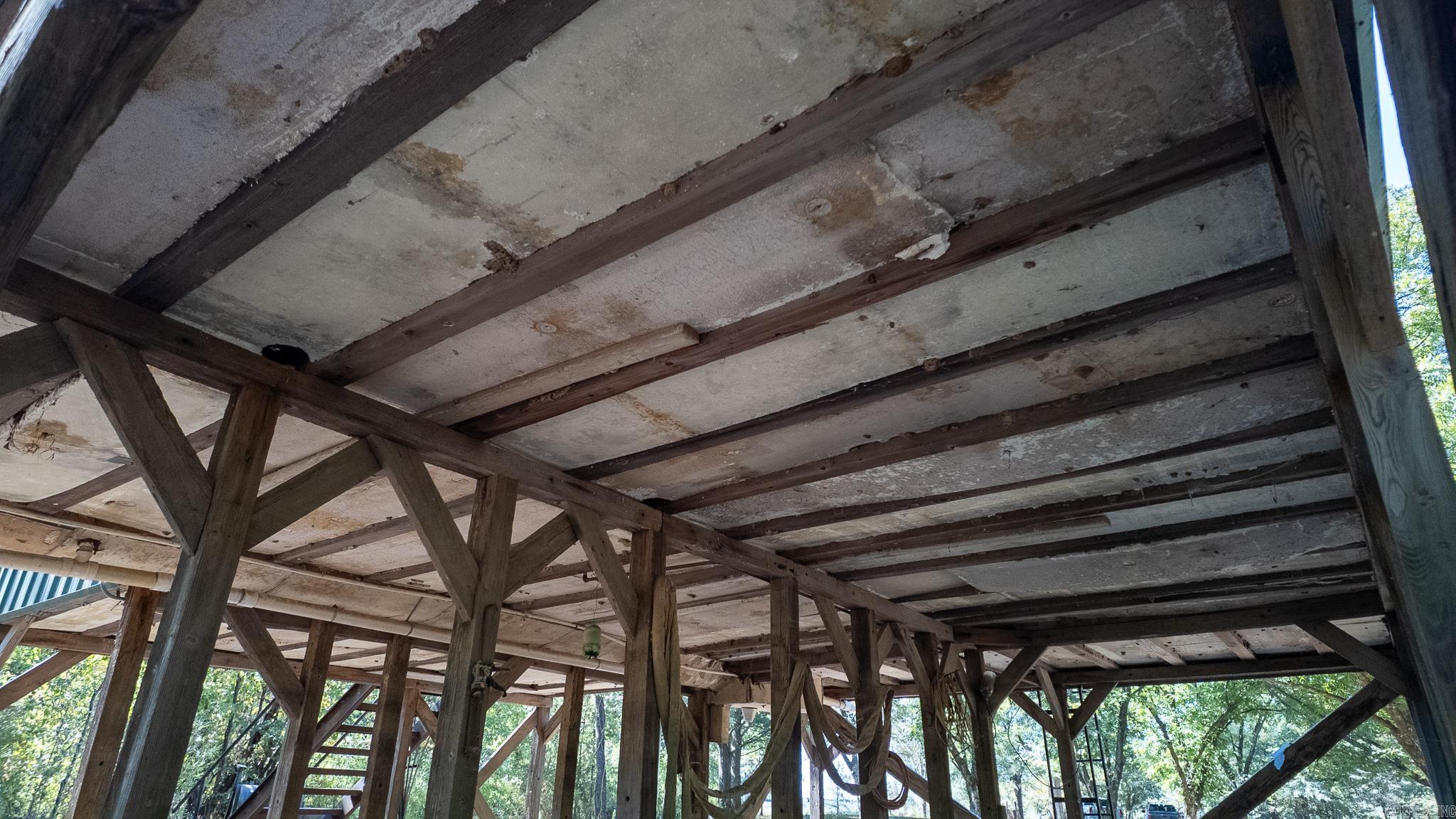 1806 Woodruff 135  Augusta, AR
