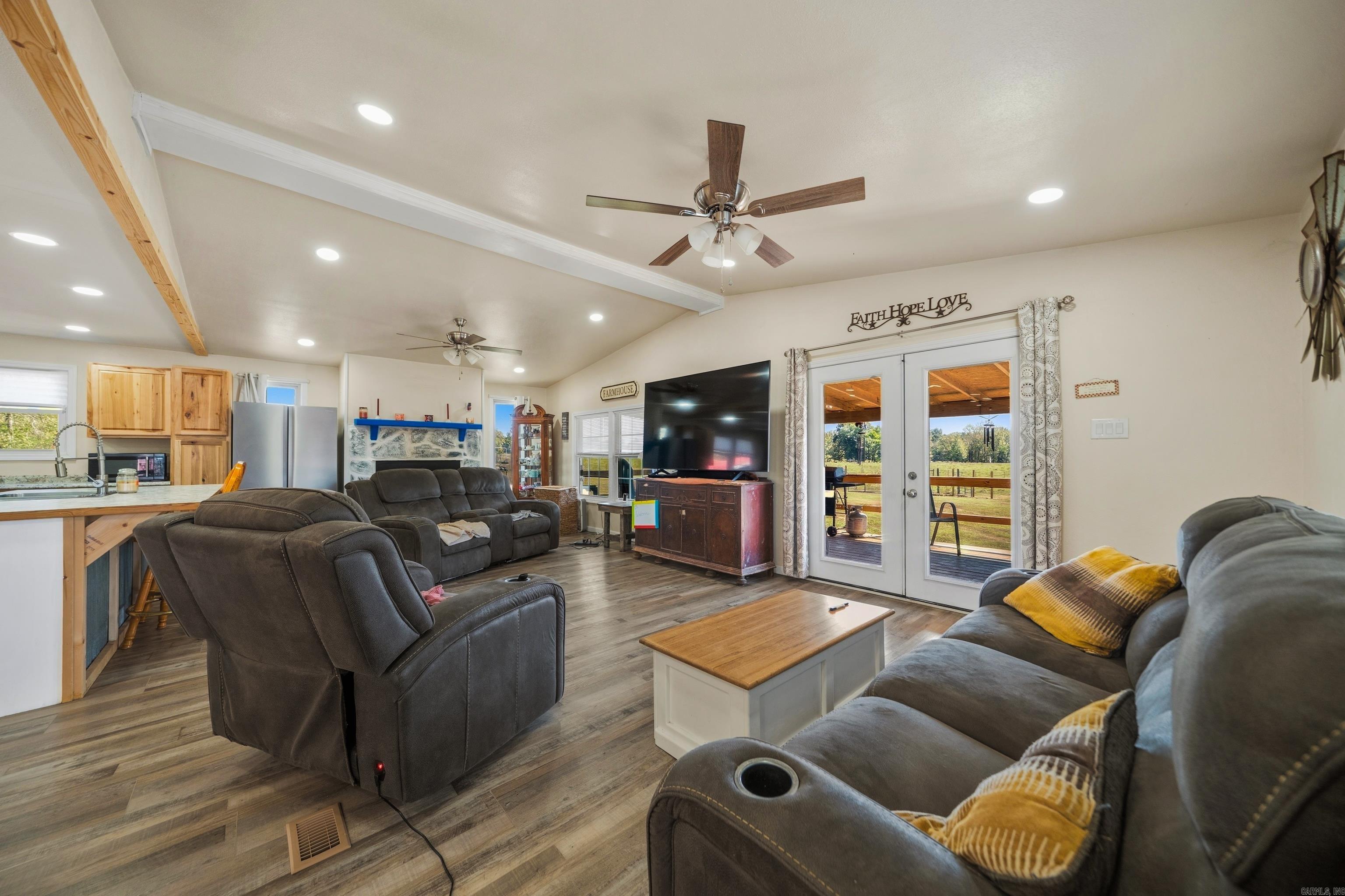 195 Creek  Bismarck, AR