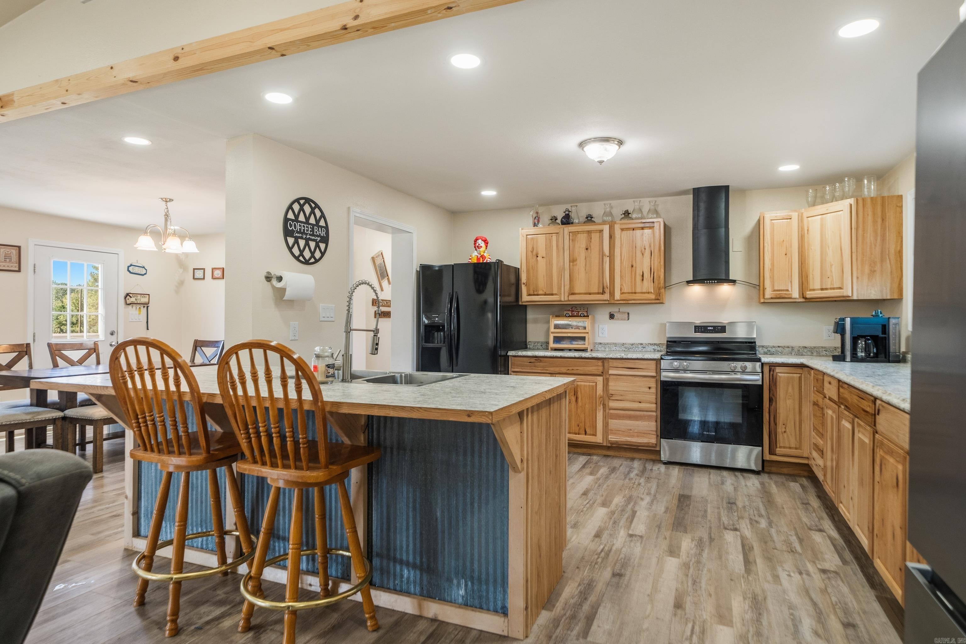 195 Creek  Bismarck, AR