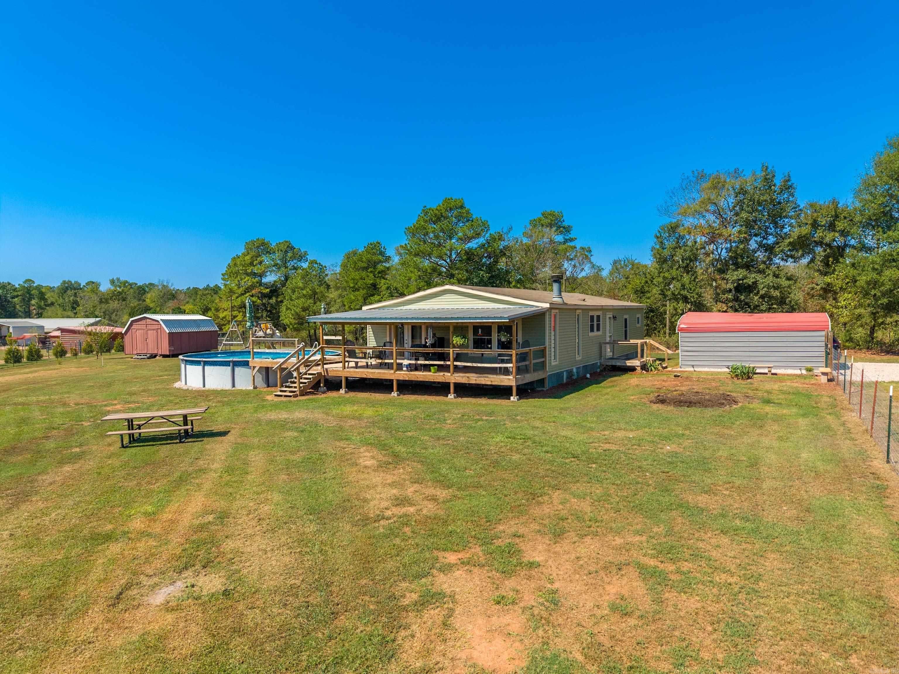 195 Creek  Bismarck, AR