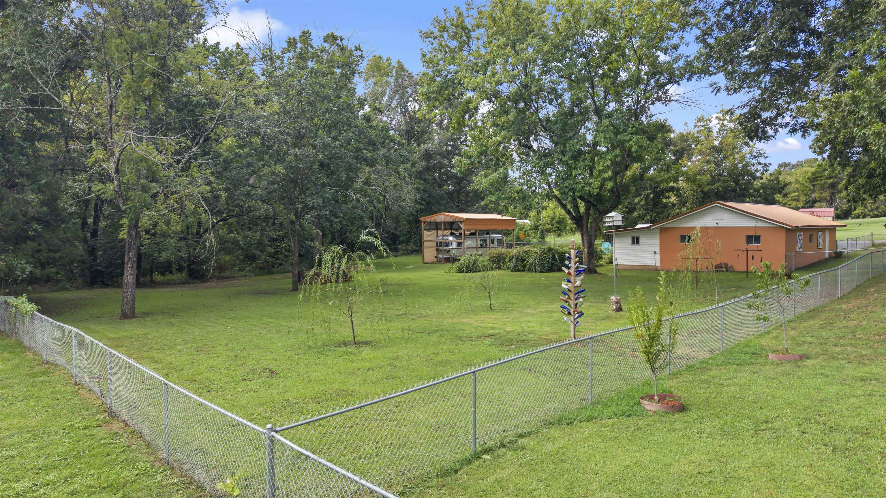 215 W Main  Evening Shade, AR