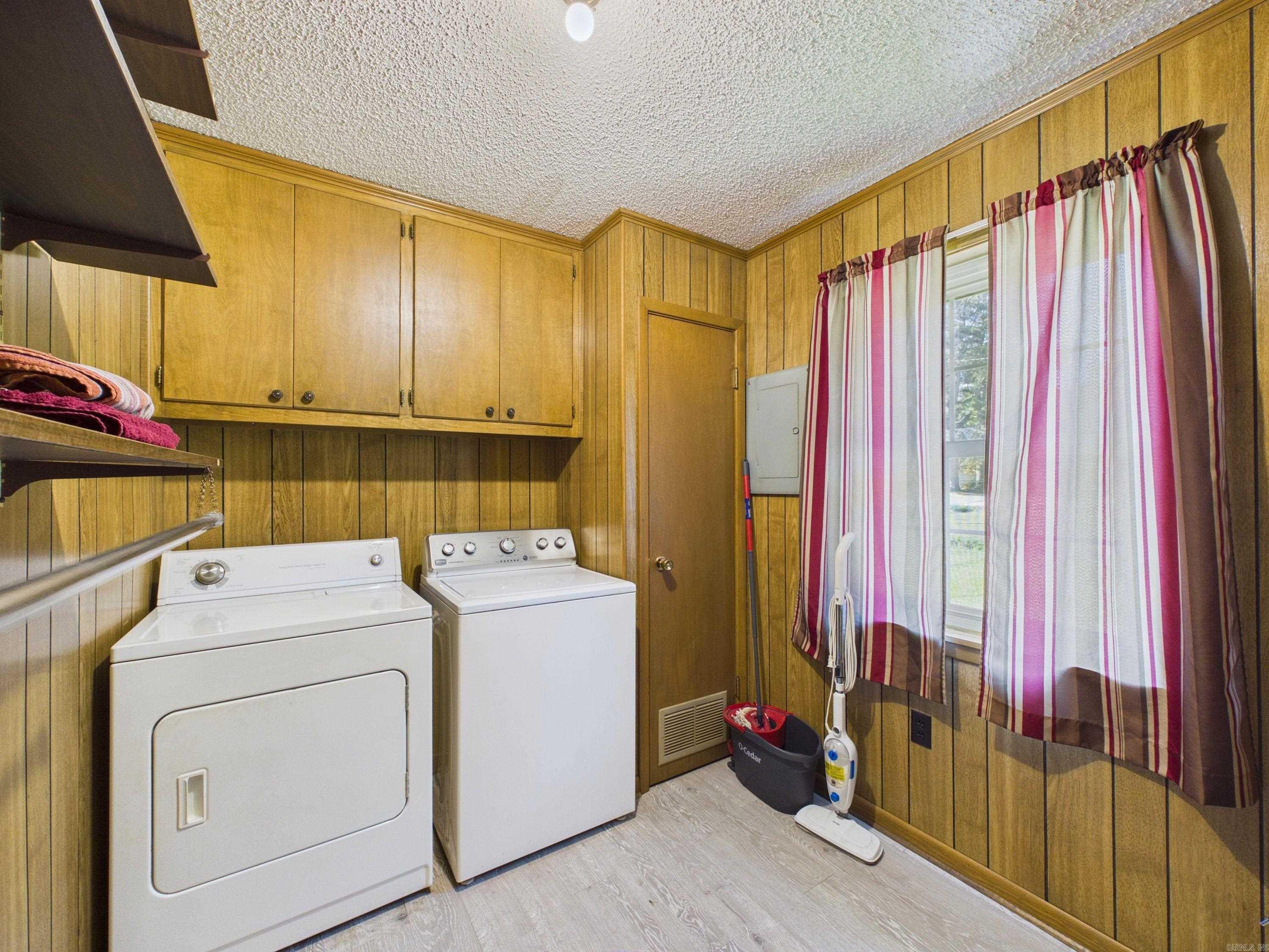 402 W Barnett  Kensett, AR
