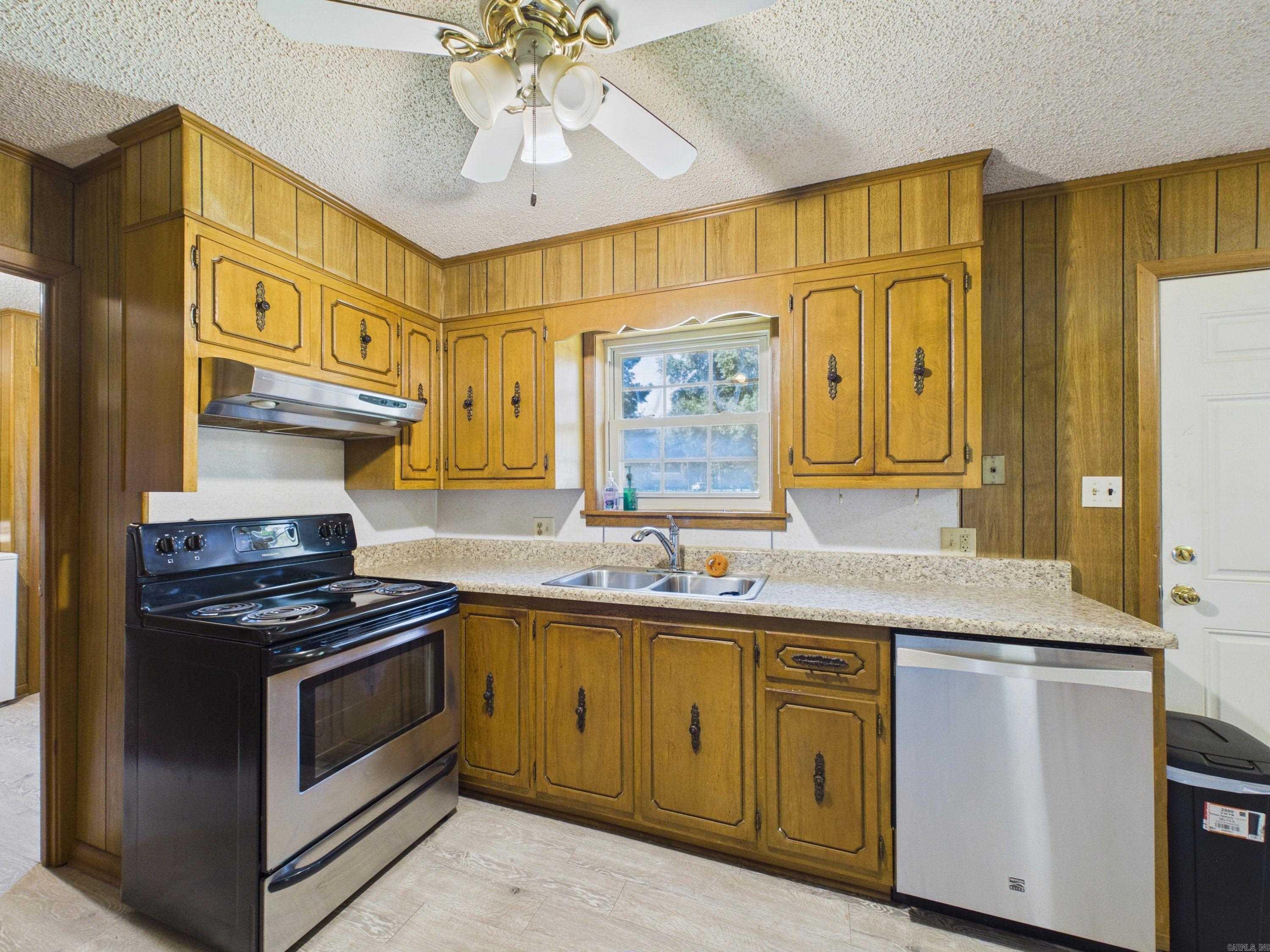 402 W Barnett  Kensett, AR