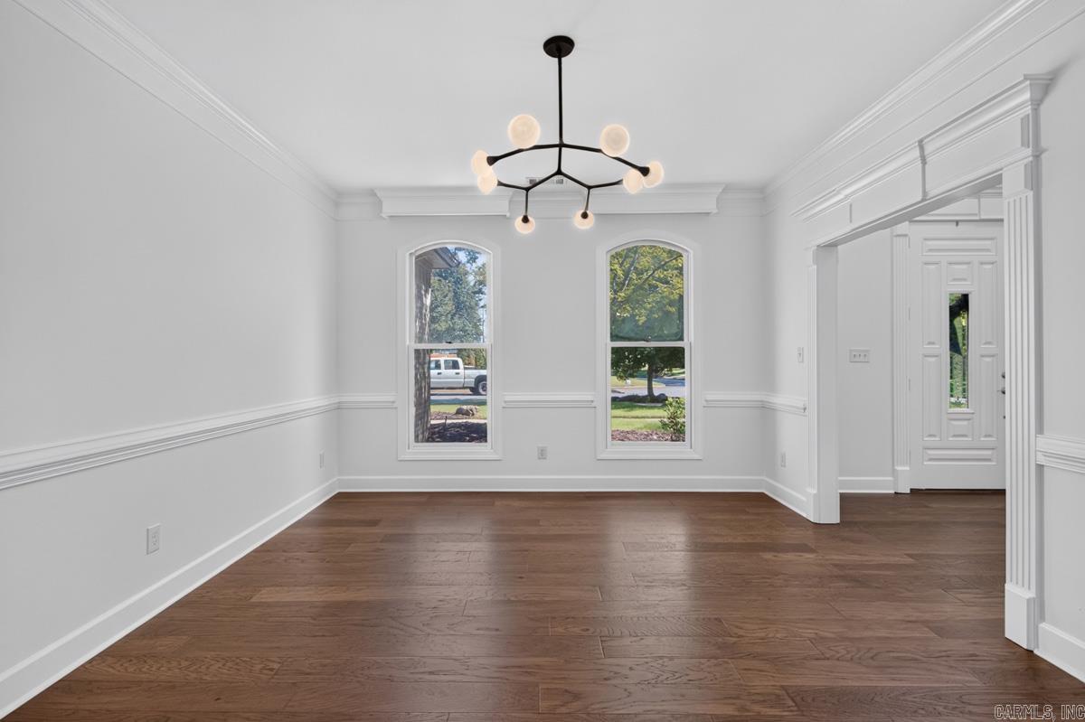 20 Latour Little Rock, AR 72223