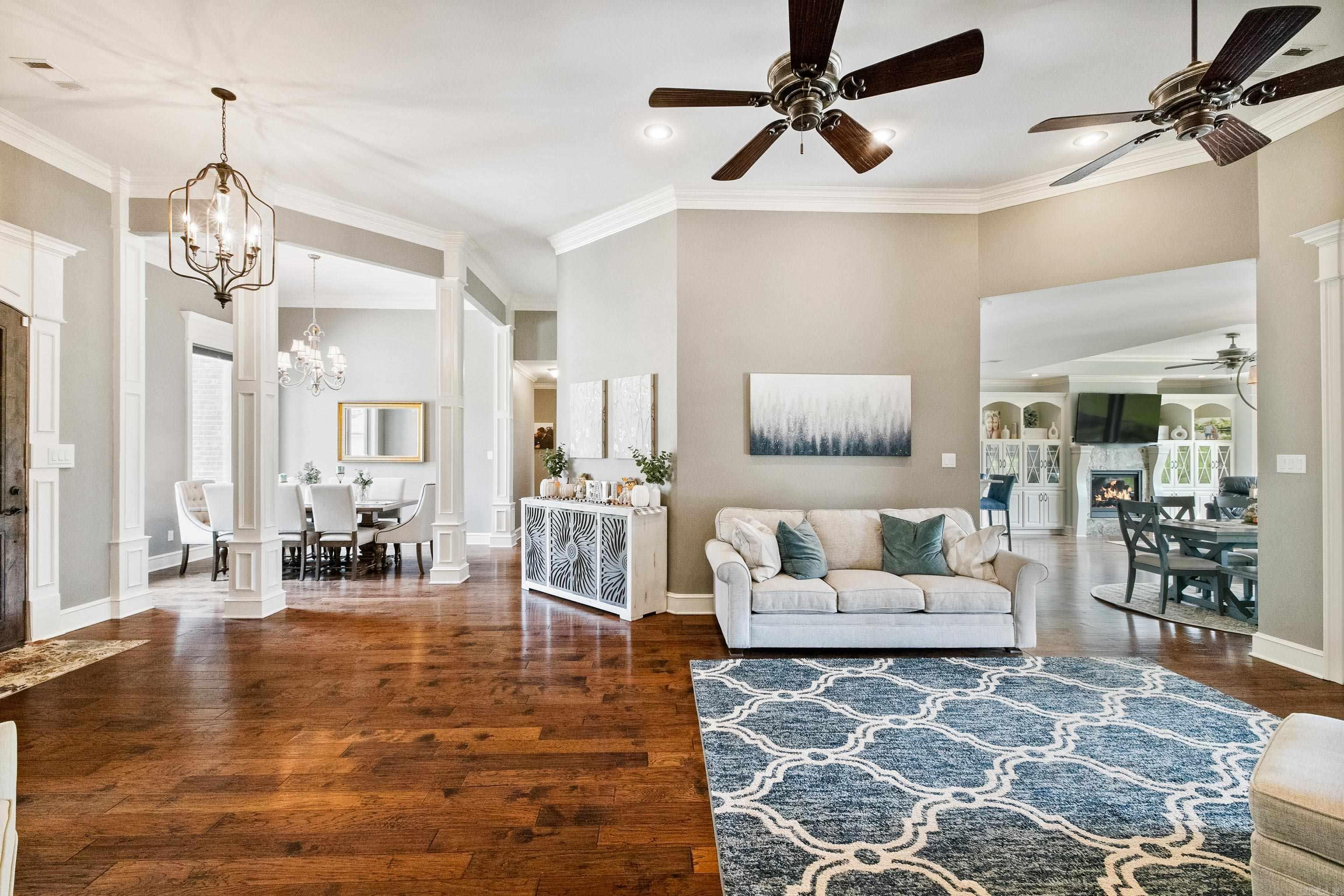 7304 Palm Beach Avenue Benton, AR 72019