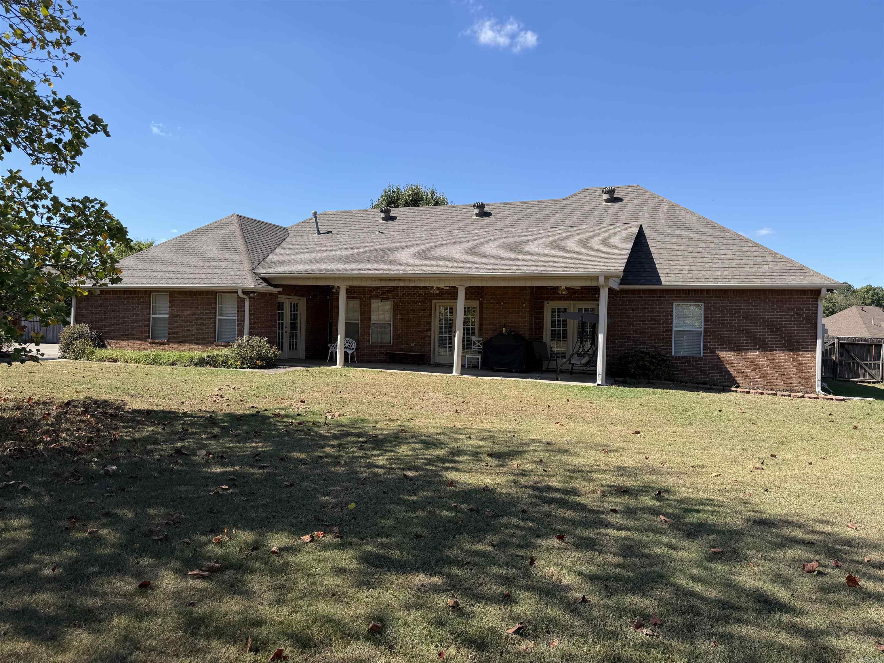 216 Linda Kay  Searcy, AR