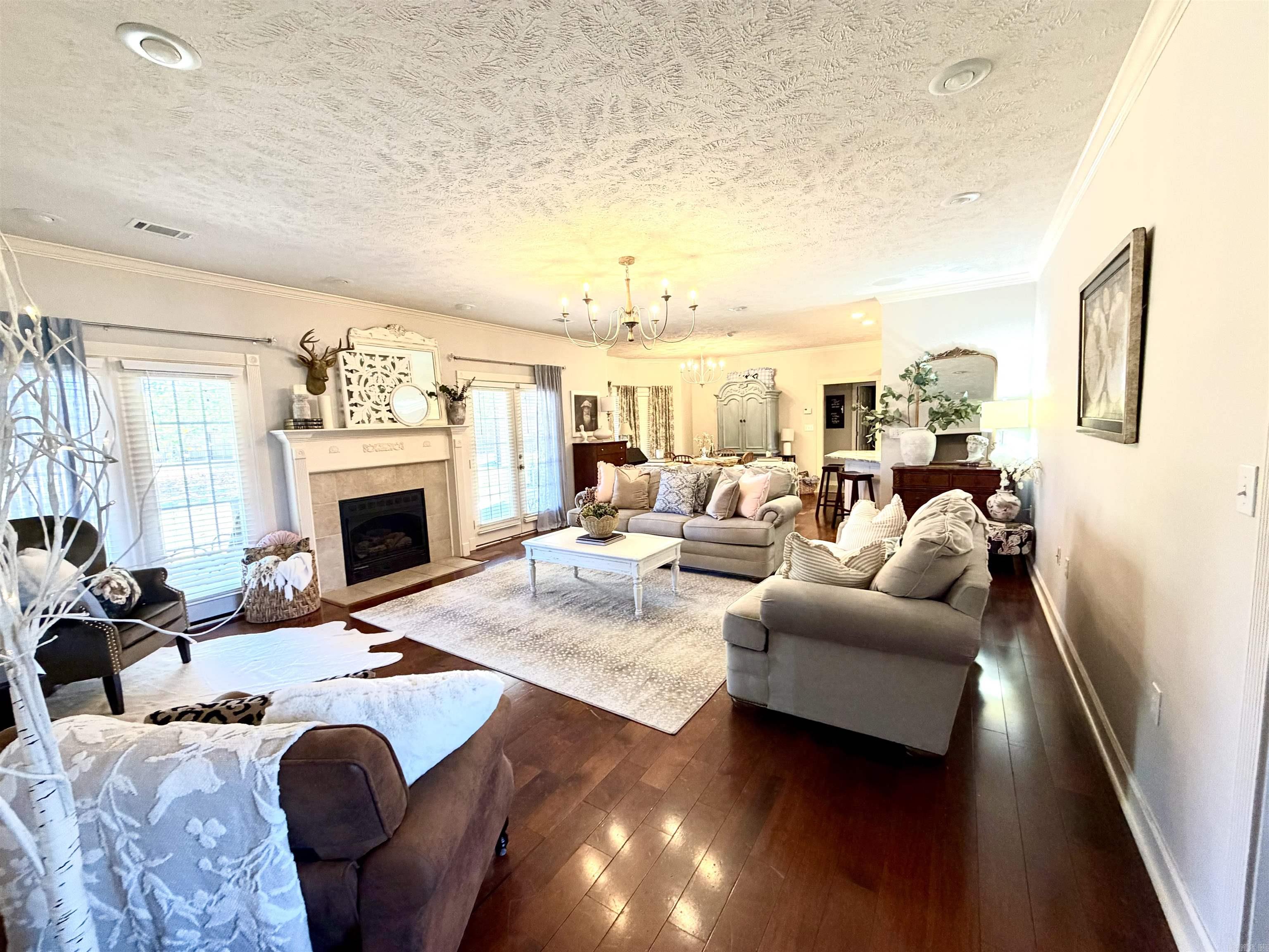 216 Linda Kay Circle — photo 4