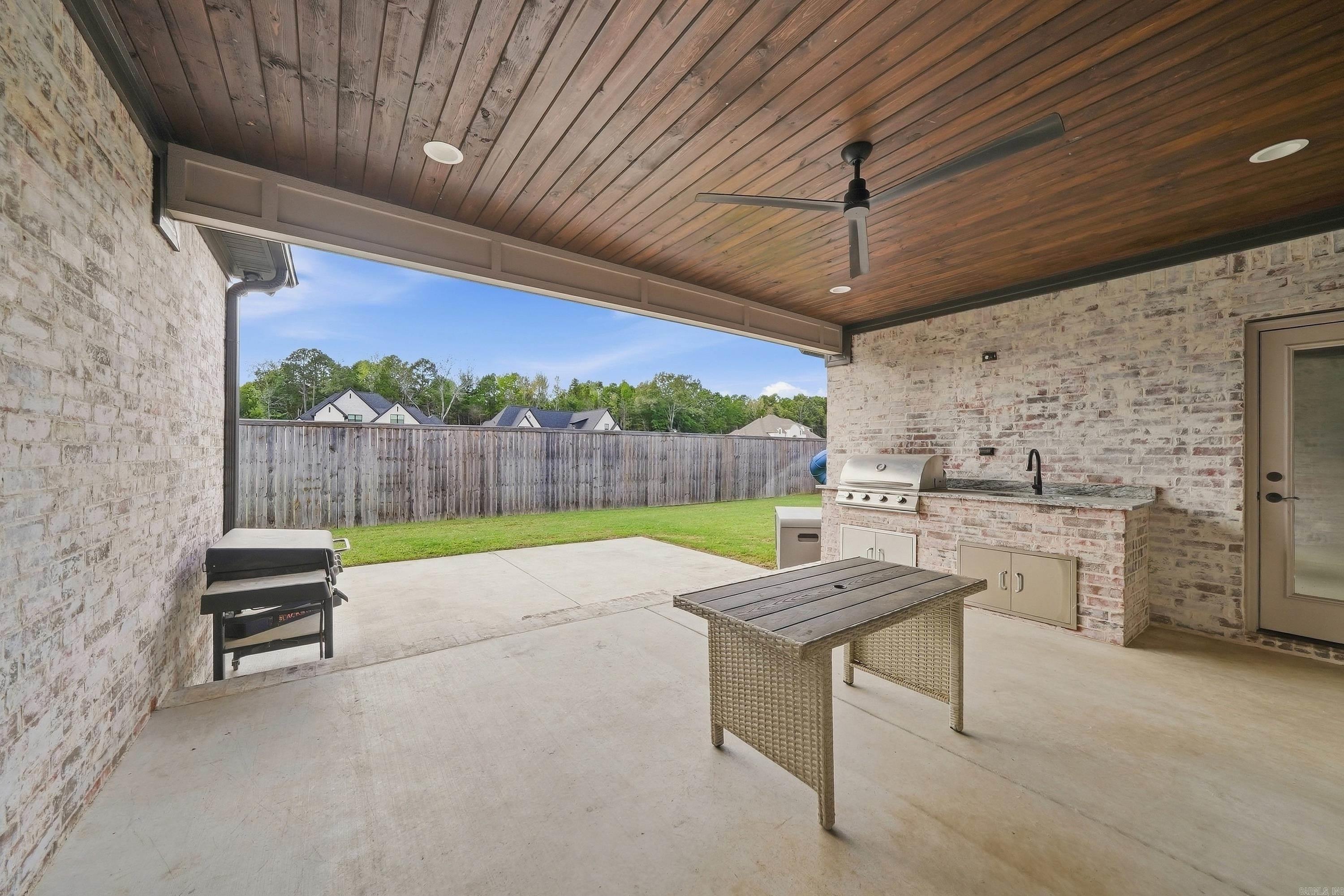 1505 Southwinds Drive Conway, AR 72034