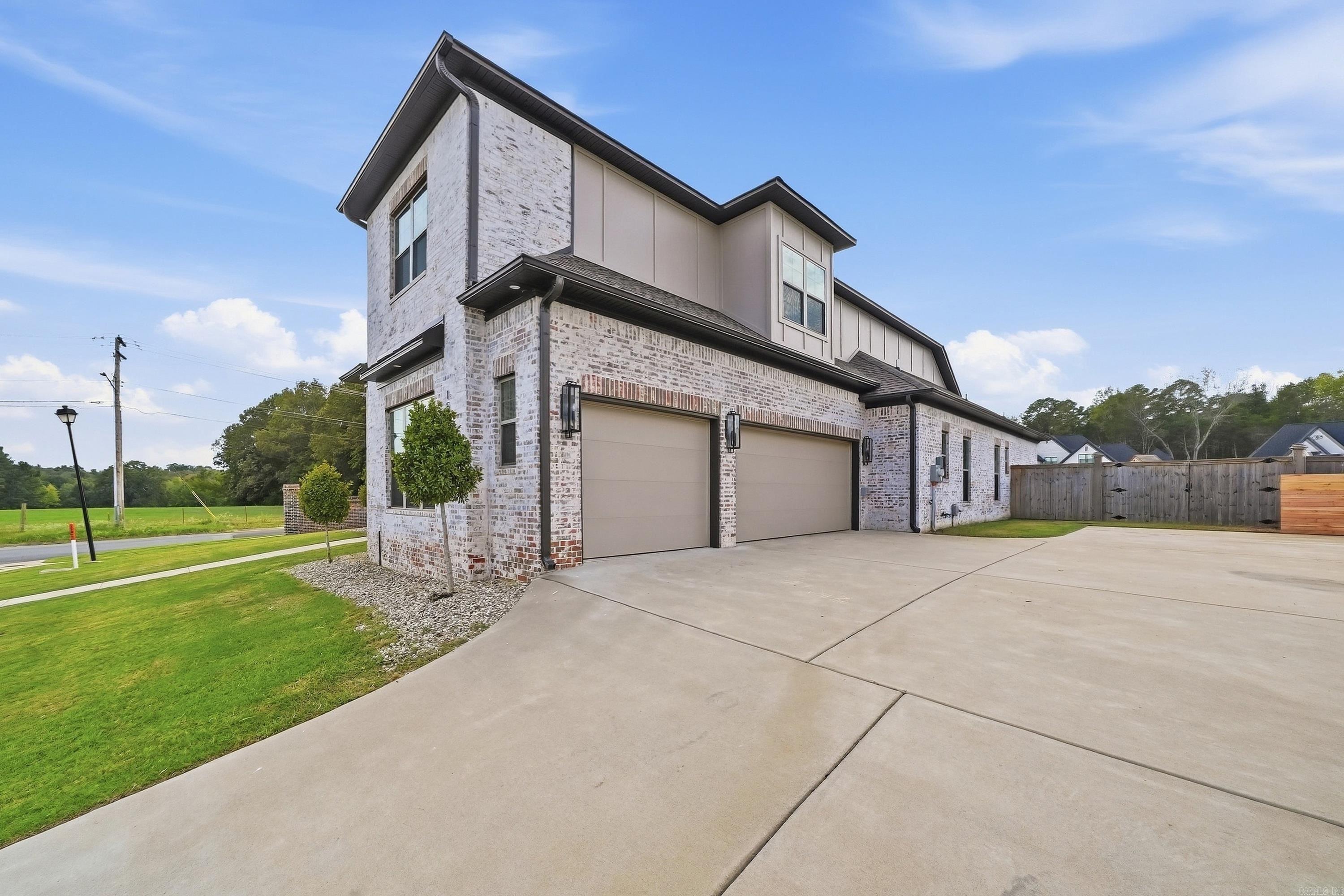 1505 Southwinds Drive Conway, AR 72034