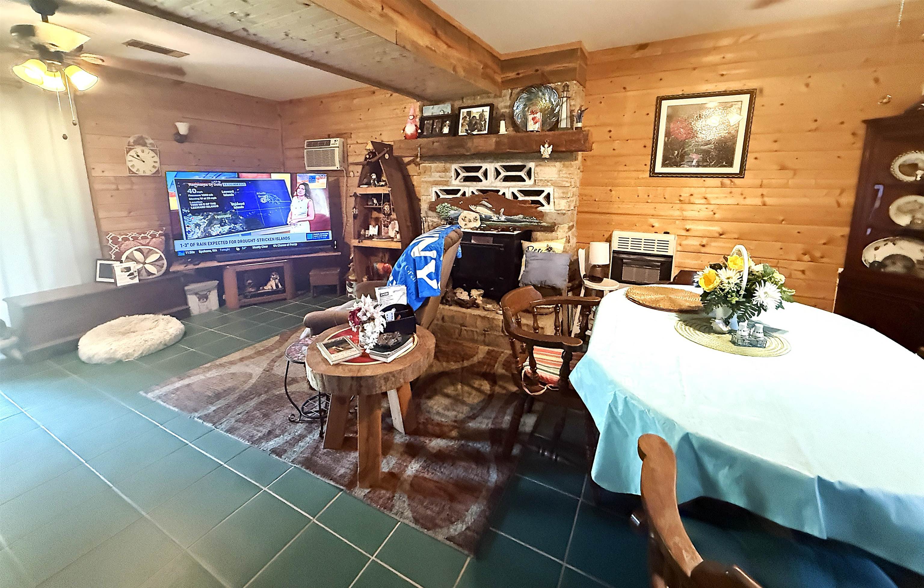 1172 S Boswell Road  Melbourne, AR