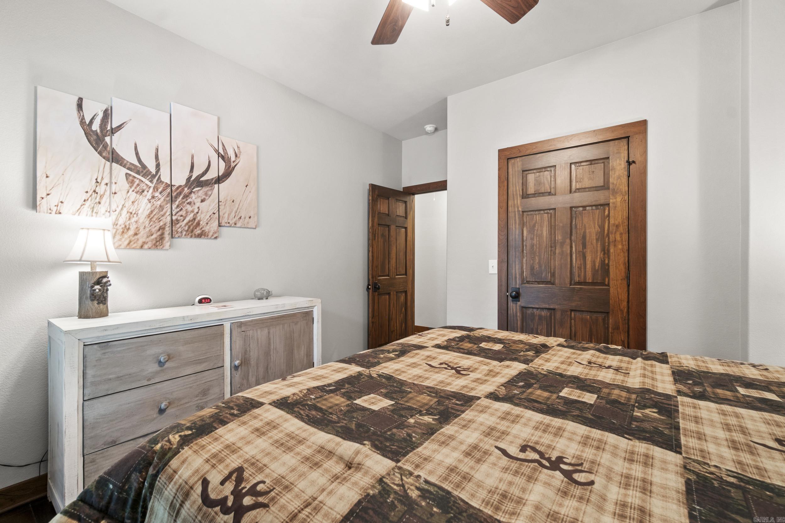 30 Stillwater Ln.  Drasco, AR