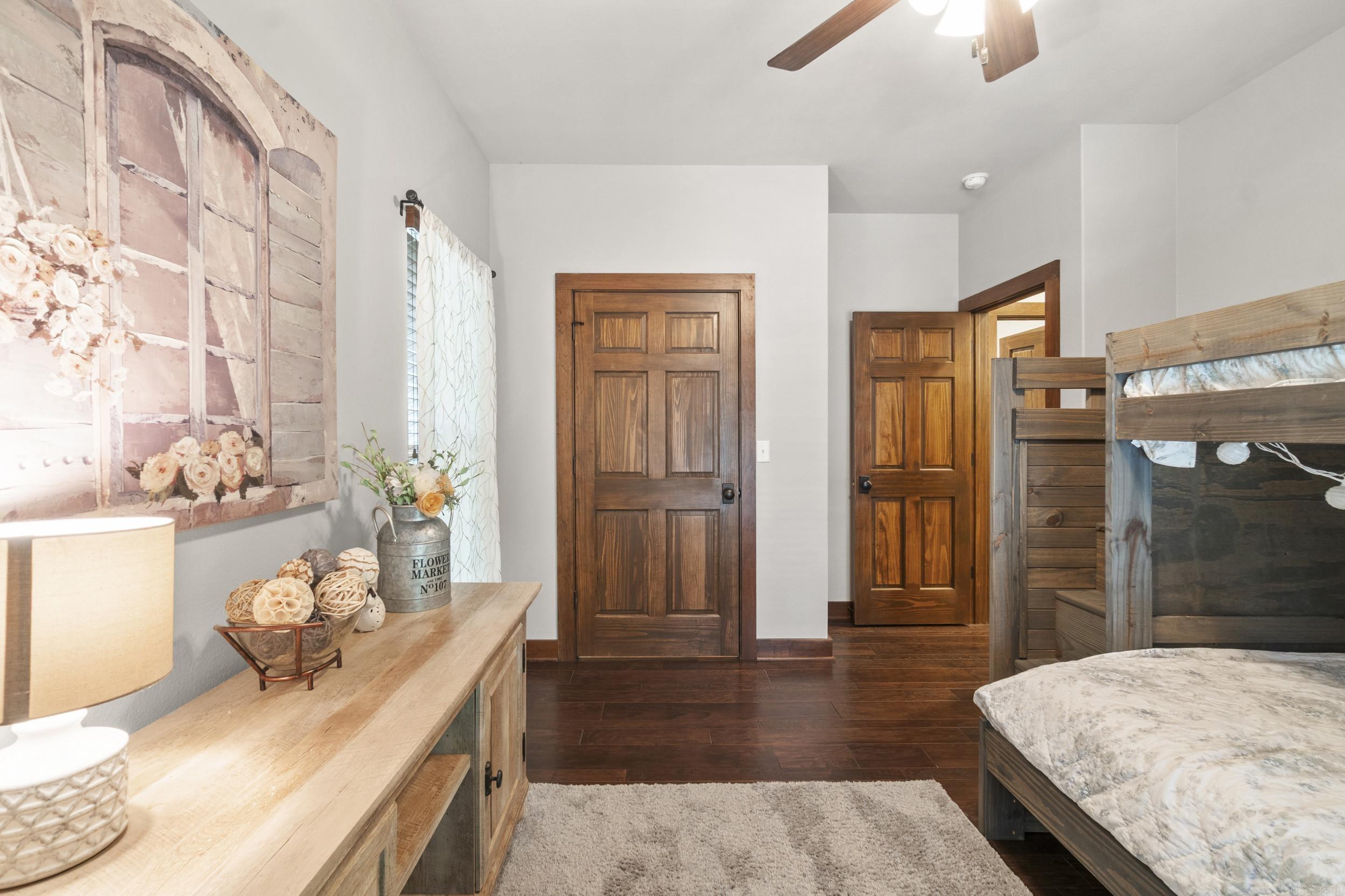 30 Stillwater Ln.  Drasco, AR