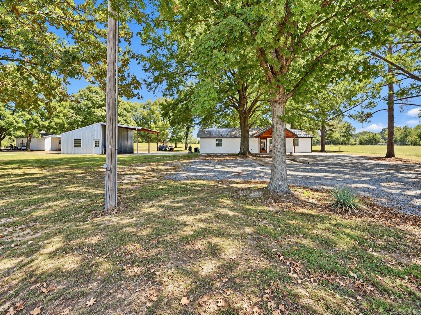 110 bradford Lane — photo 2