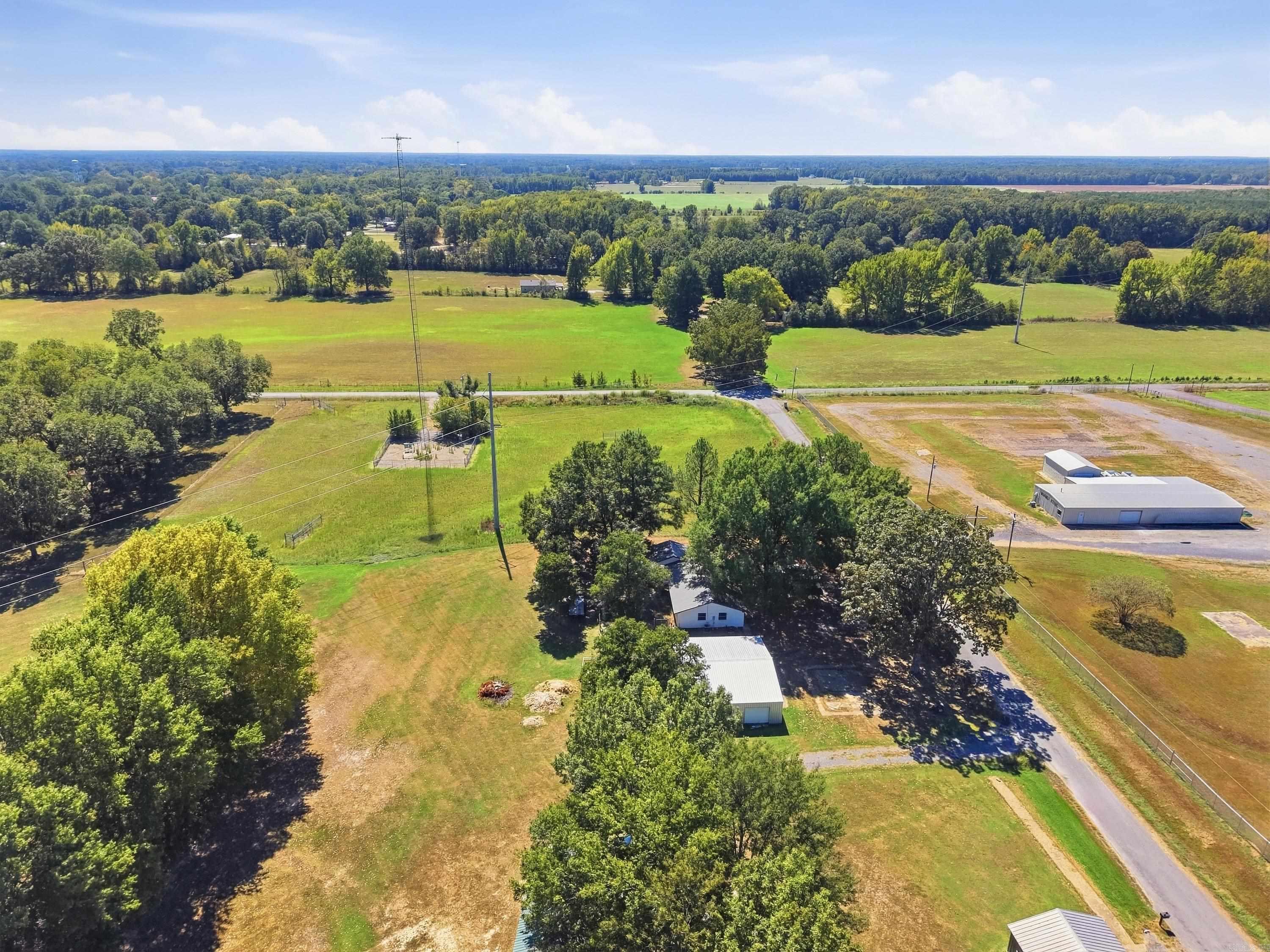 110 bradford  McRae, AR
