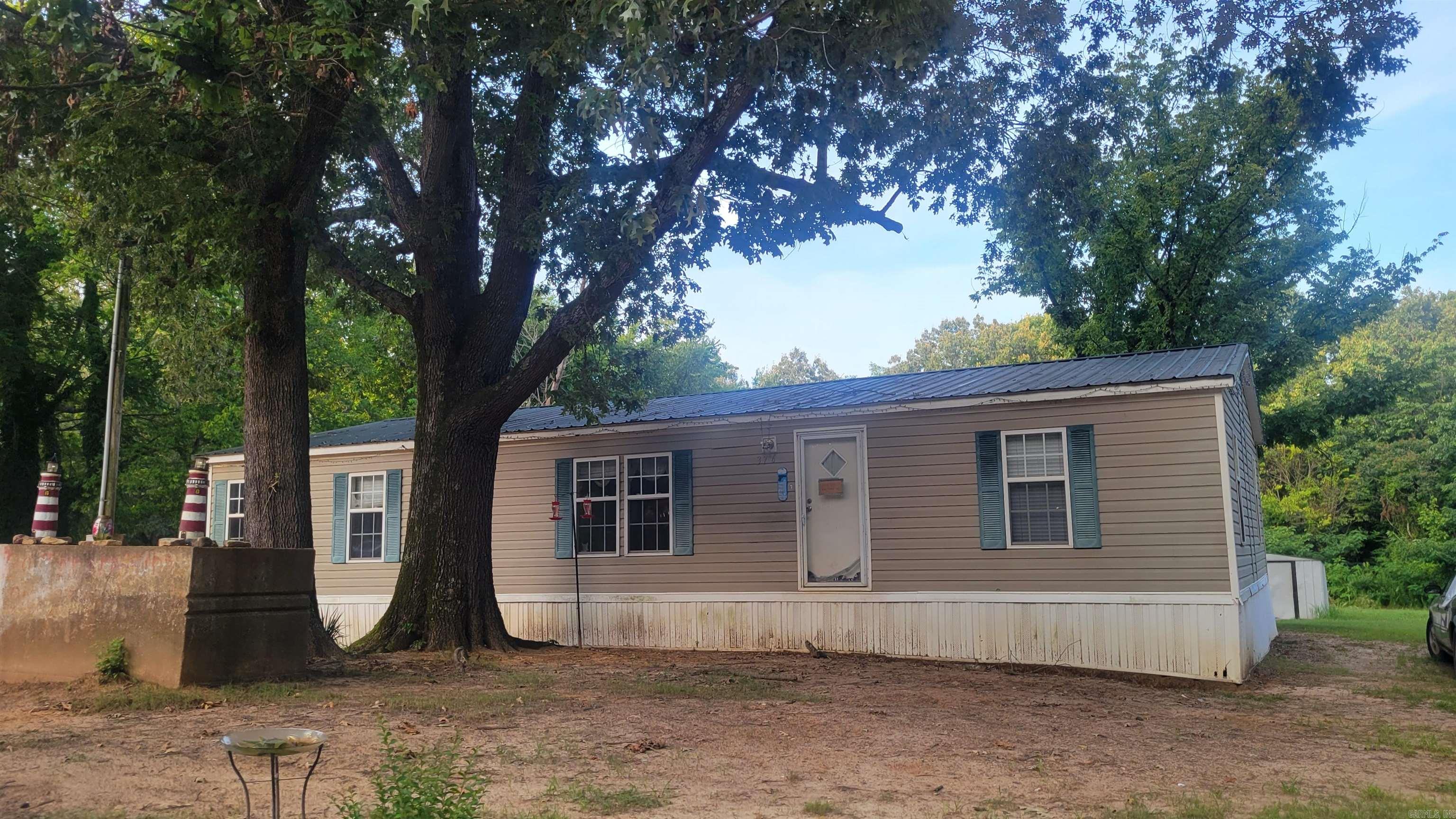 376  1st  Black Rock, AR