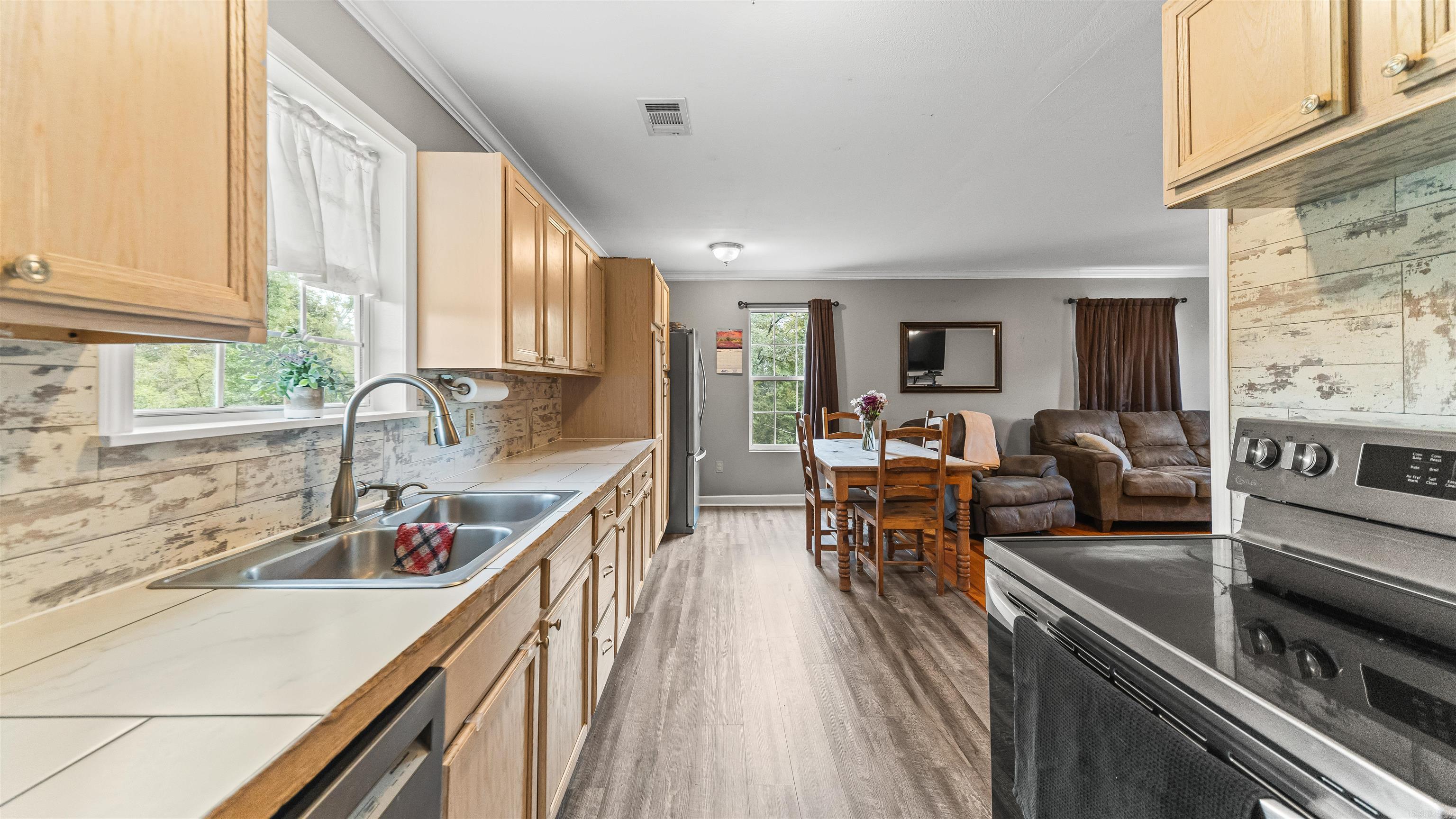 6084 Ziegler  Lonsdale, AR