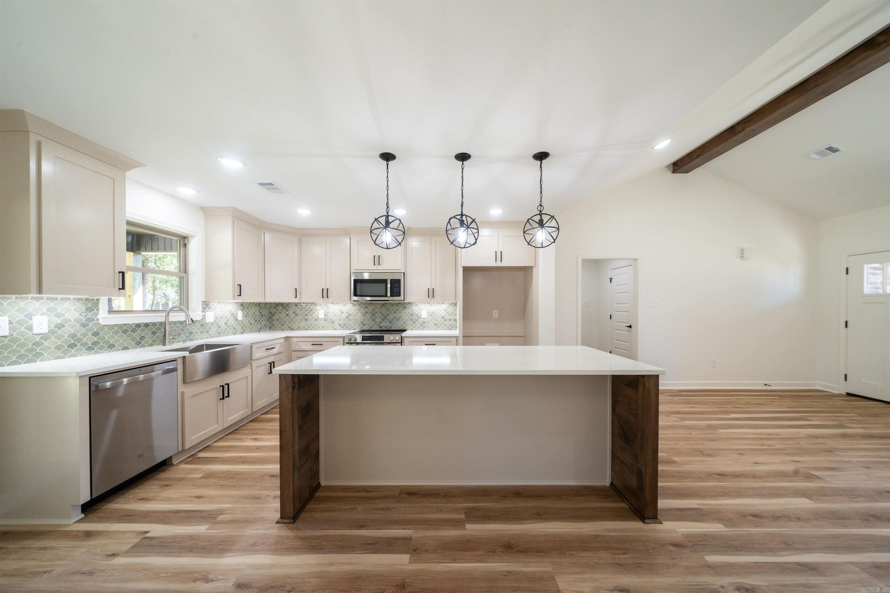 310 Millie Court Austin, AR 72007