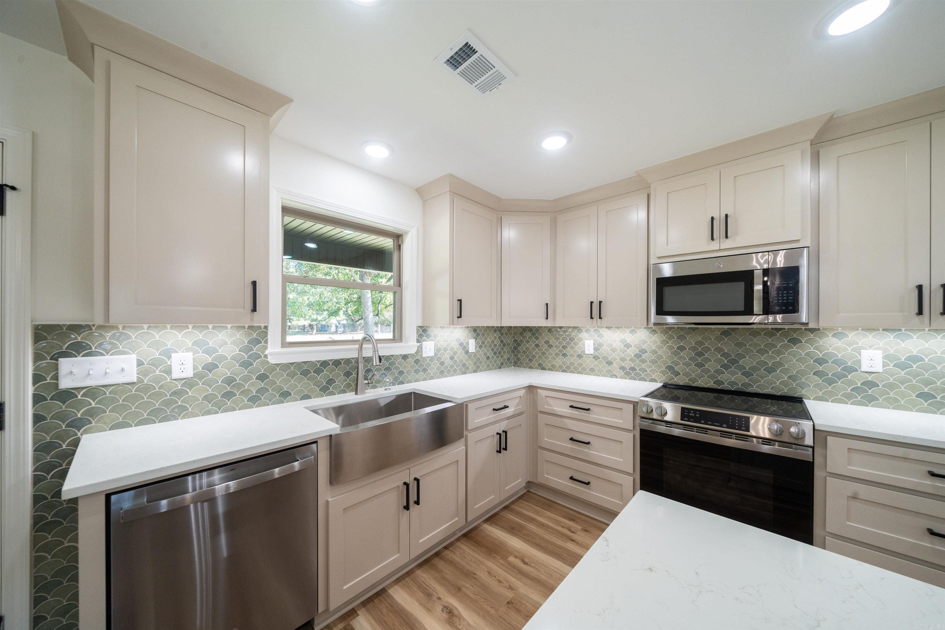 310 Millie Court Austin, AR 72007