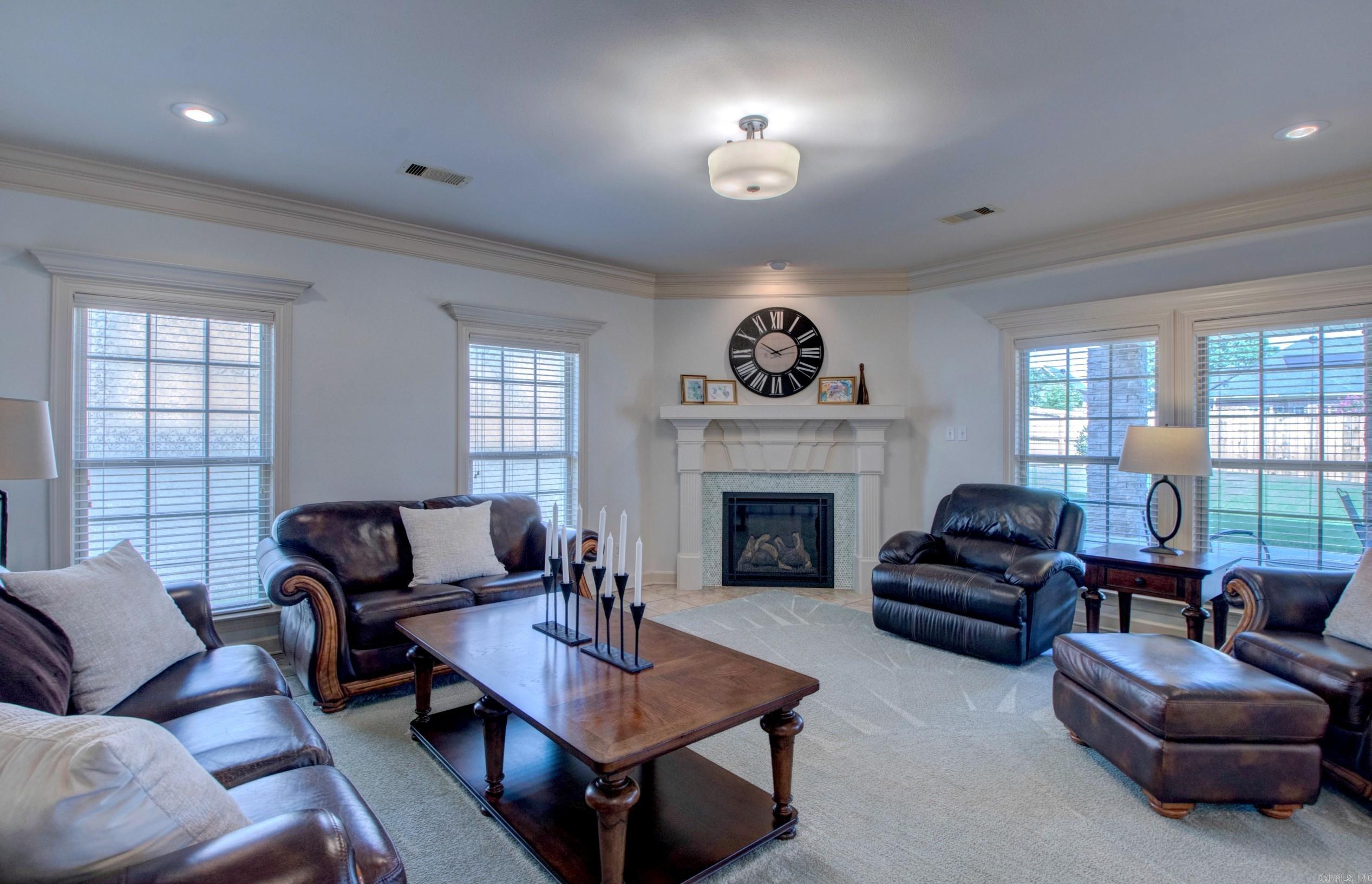 128 Mountain Valley Dr.  Maumelle, AR