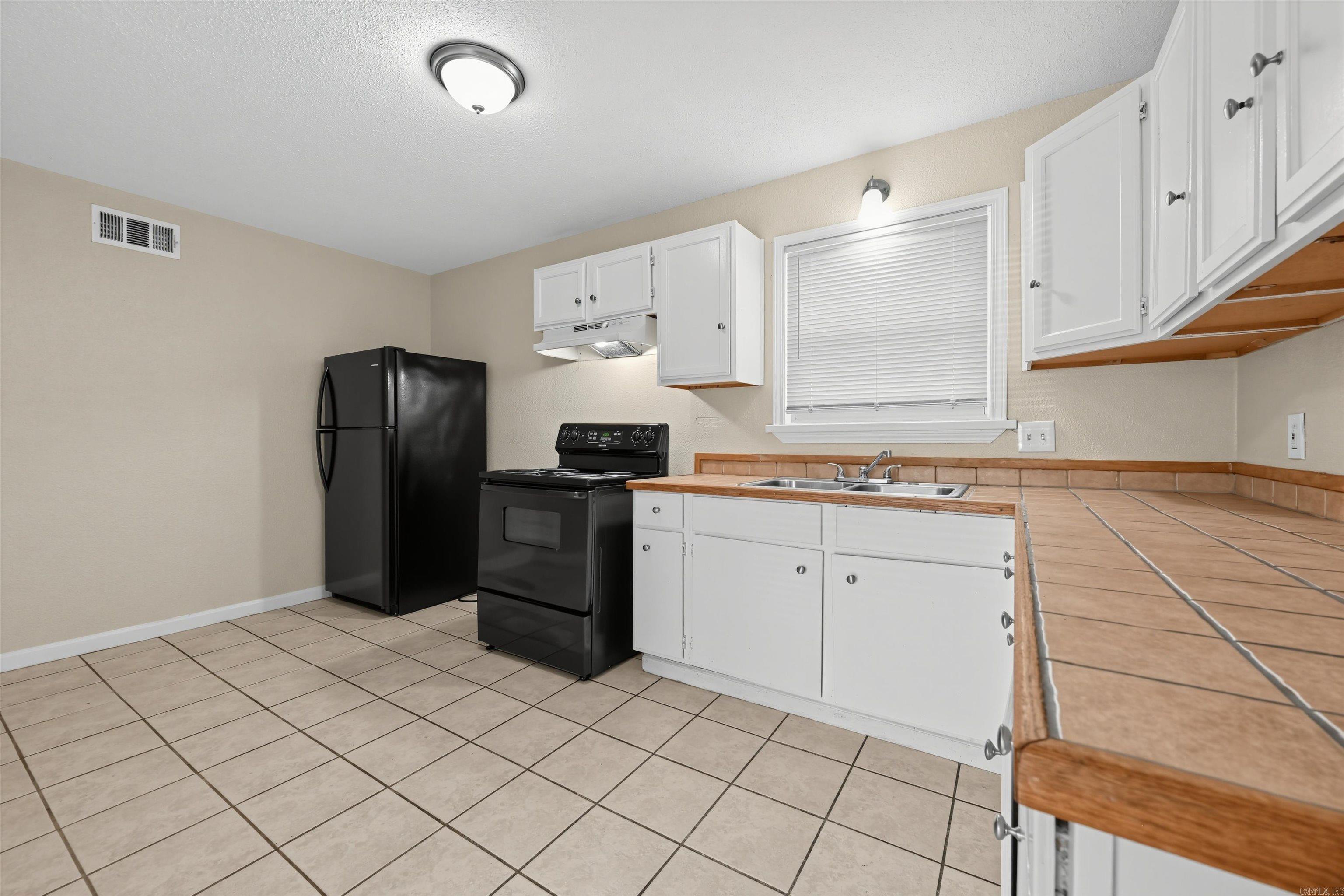 6 Betty Jean  Little Rock, AR