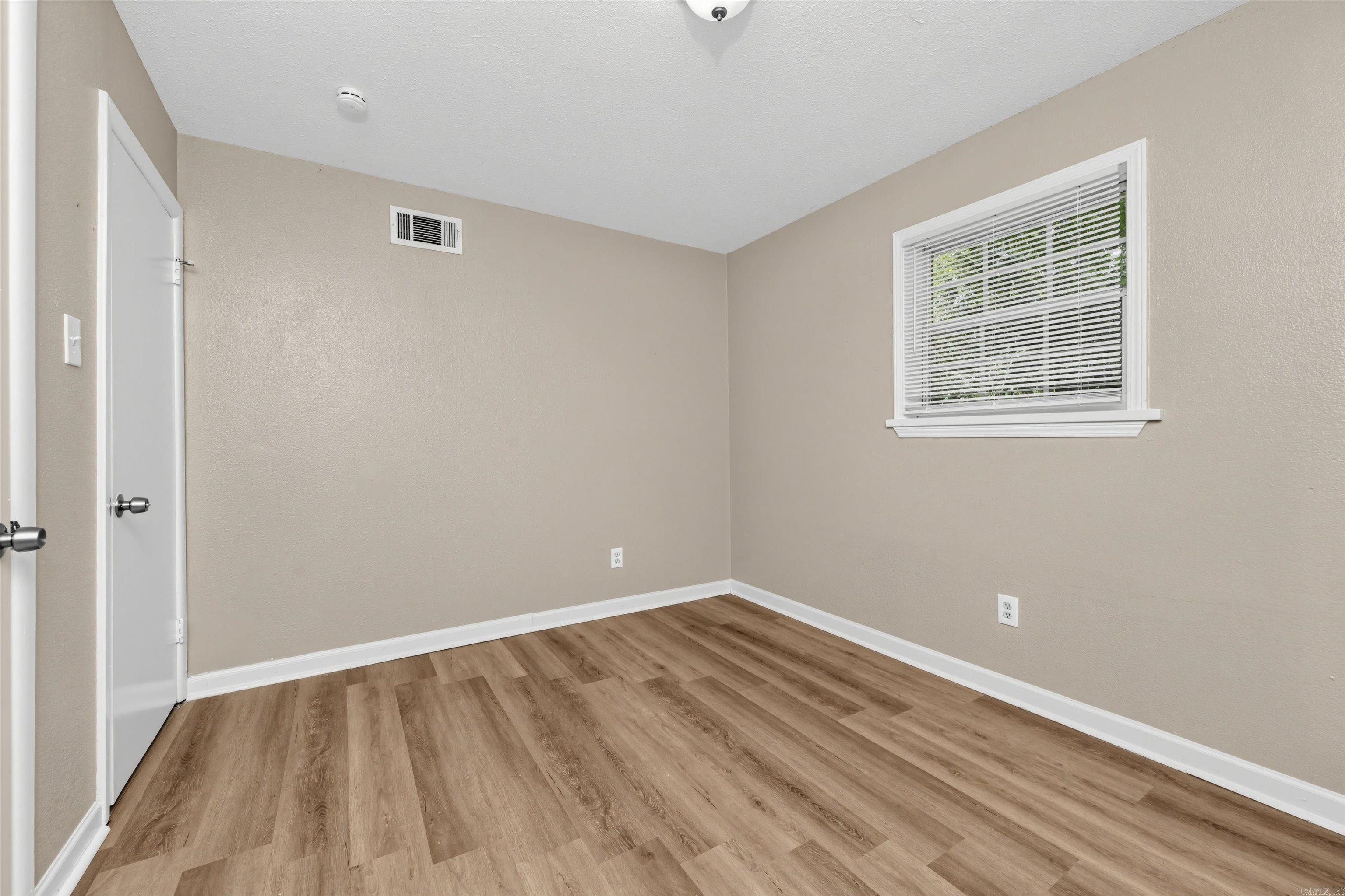 6 Betty Jean  Little Rock, AR