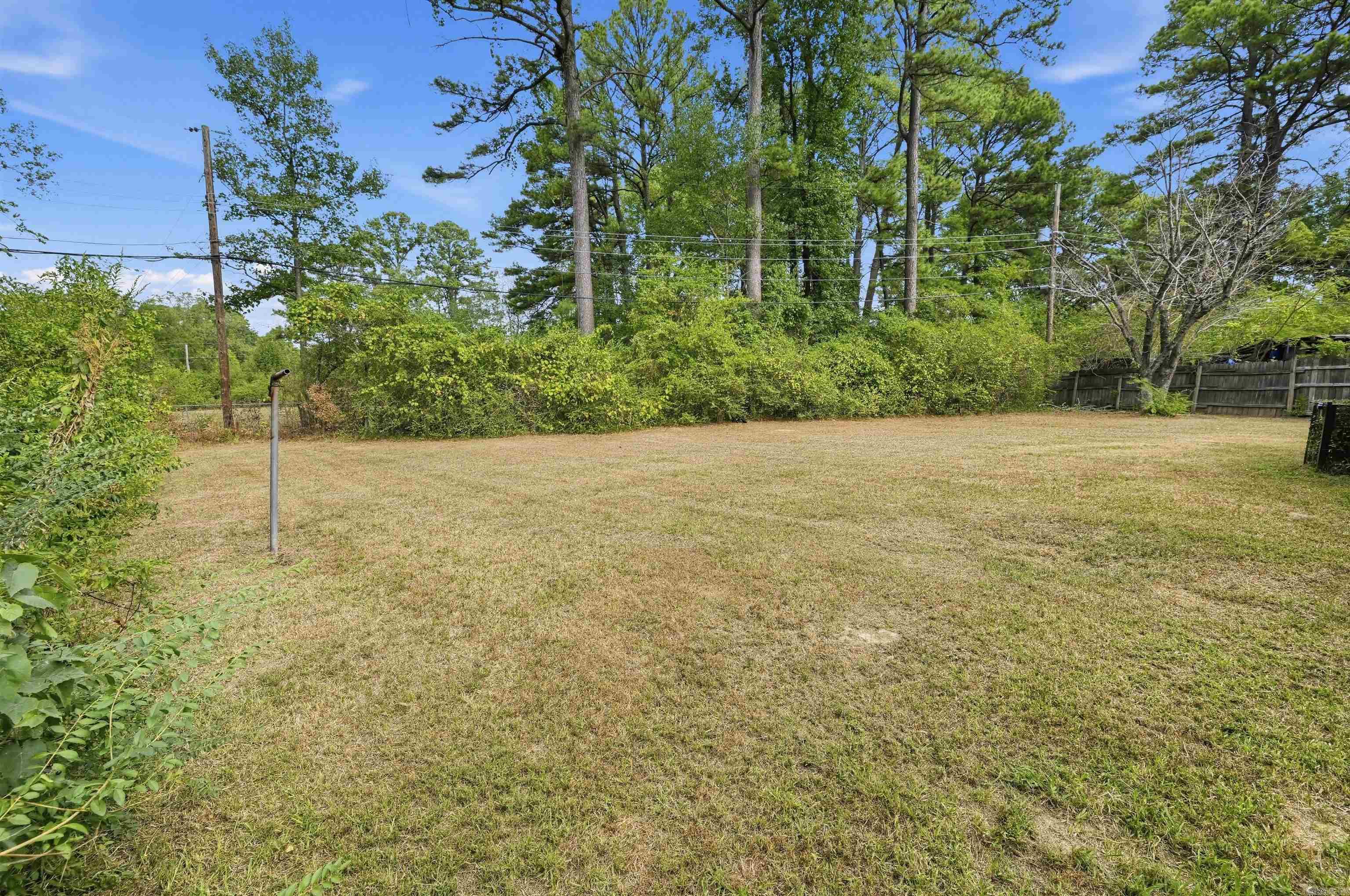 6 Betty Jean  Little Rock, AR