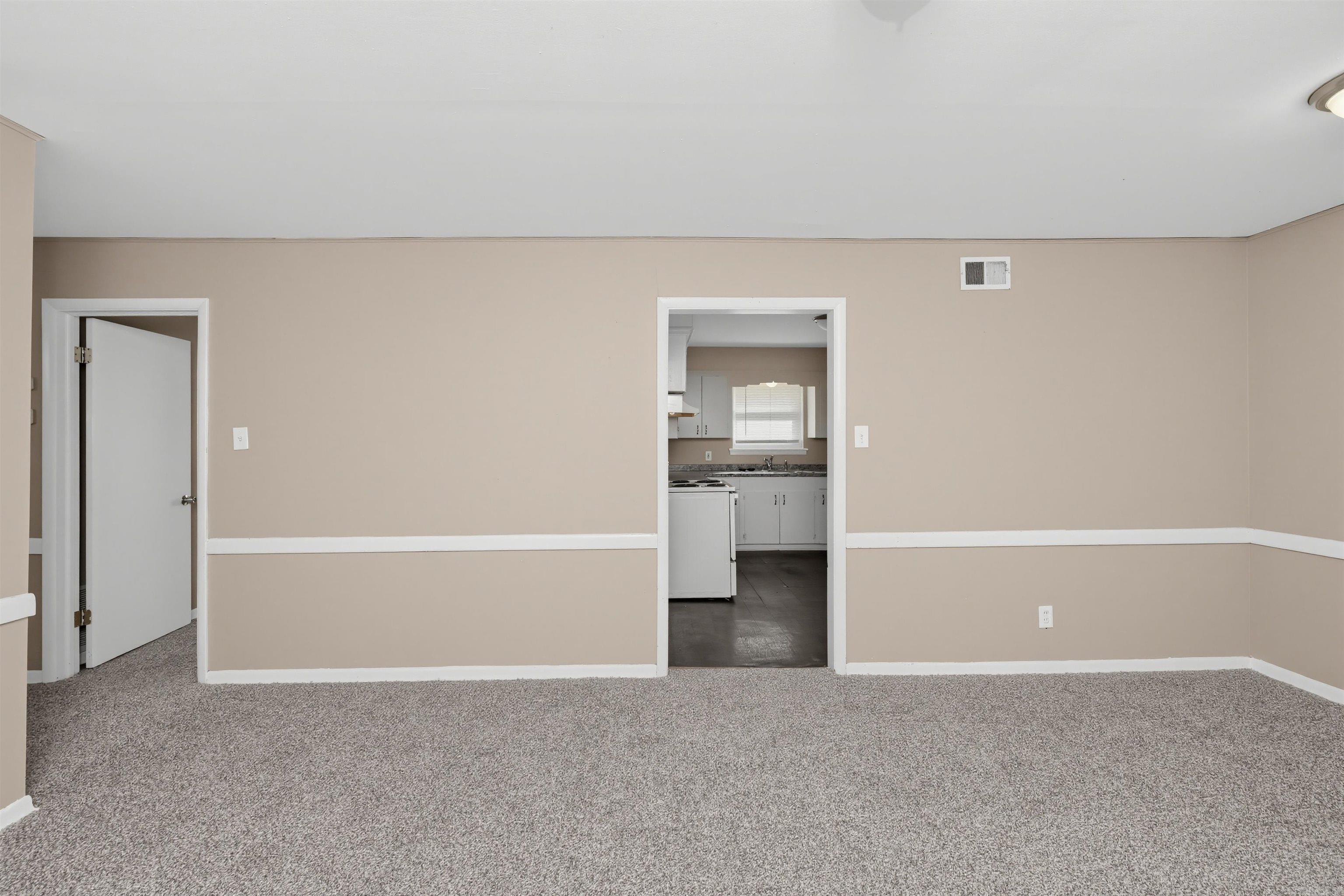 6217 Shady Brook Drive — photo 4