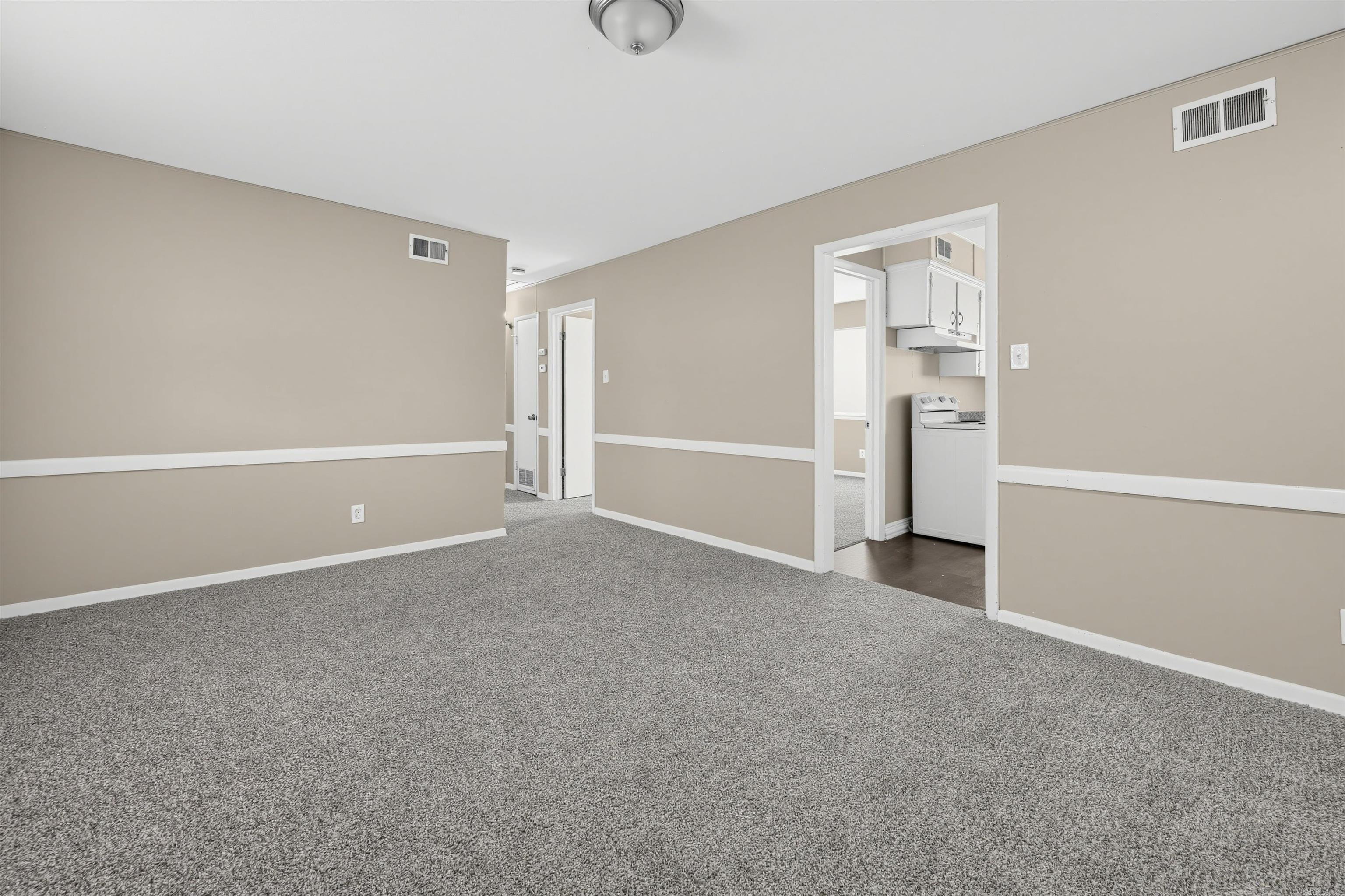 6217 Shady Brook Drive — photo 5