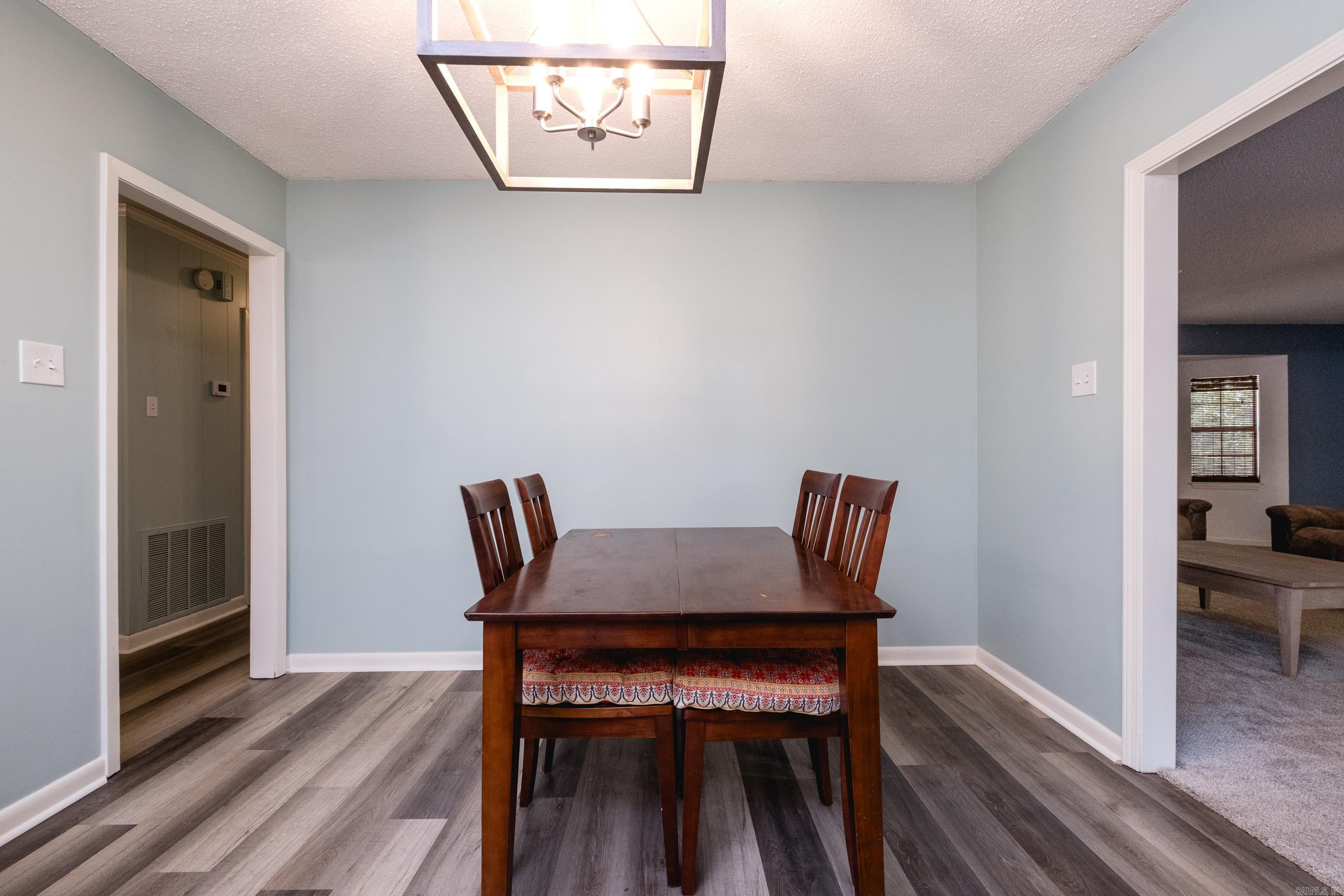 315 Oaklawn  Little Rock, AR