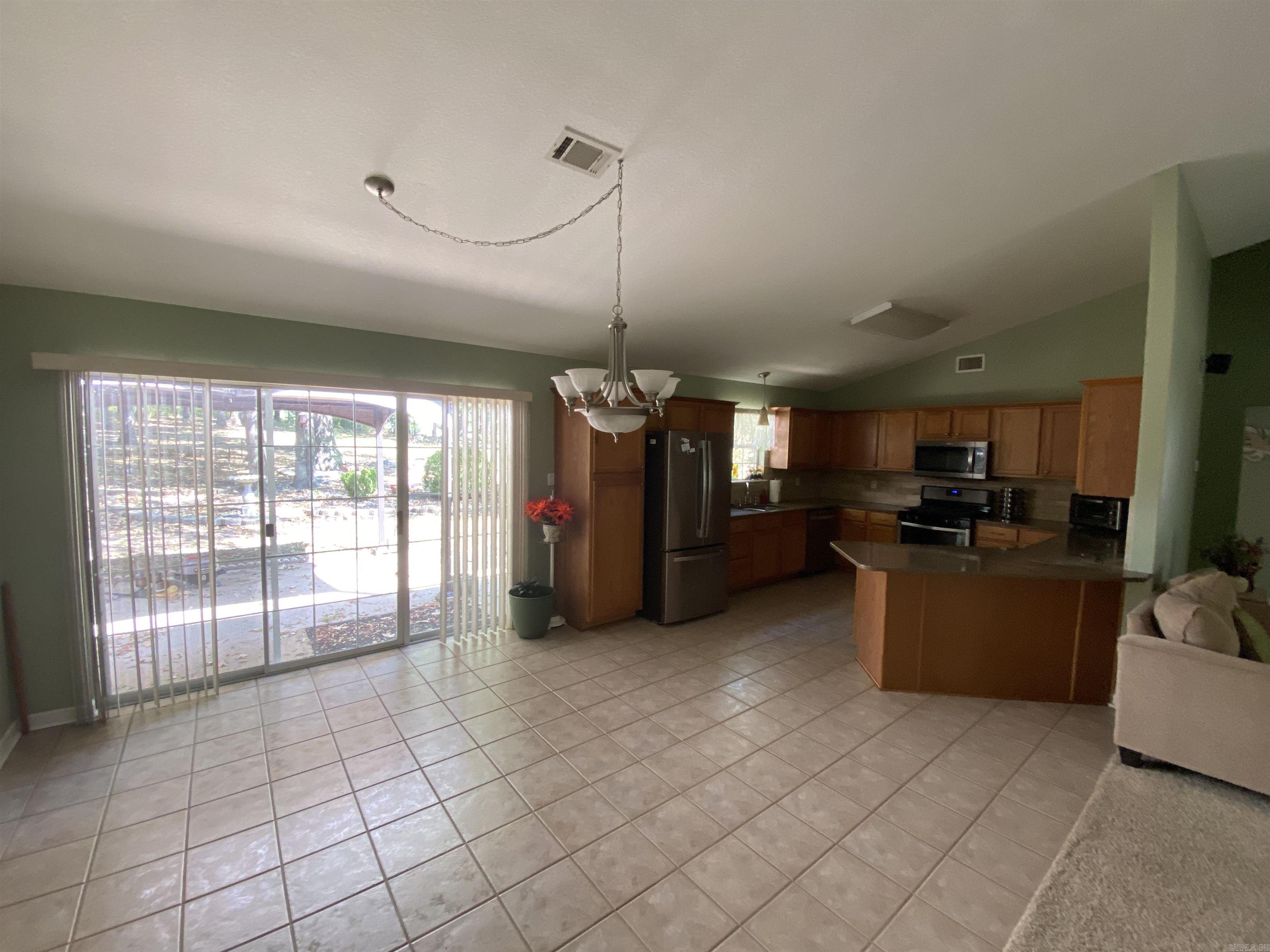 138 Summer Oaks  Bismarck, AR