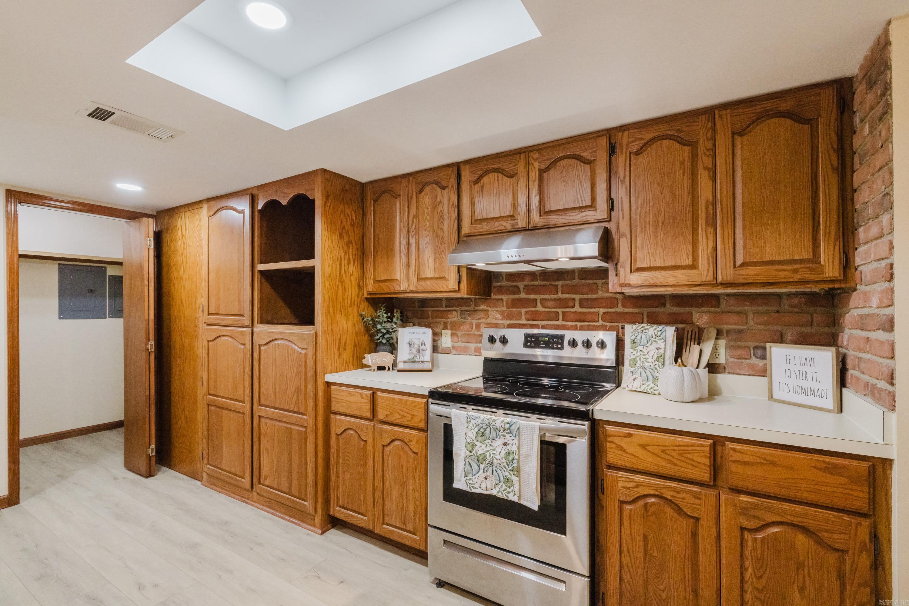 8052 Cindy  Benton, AR