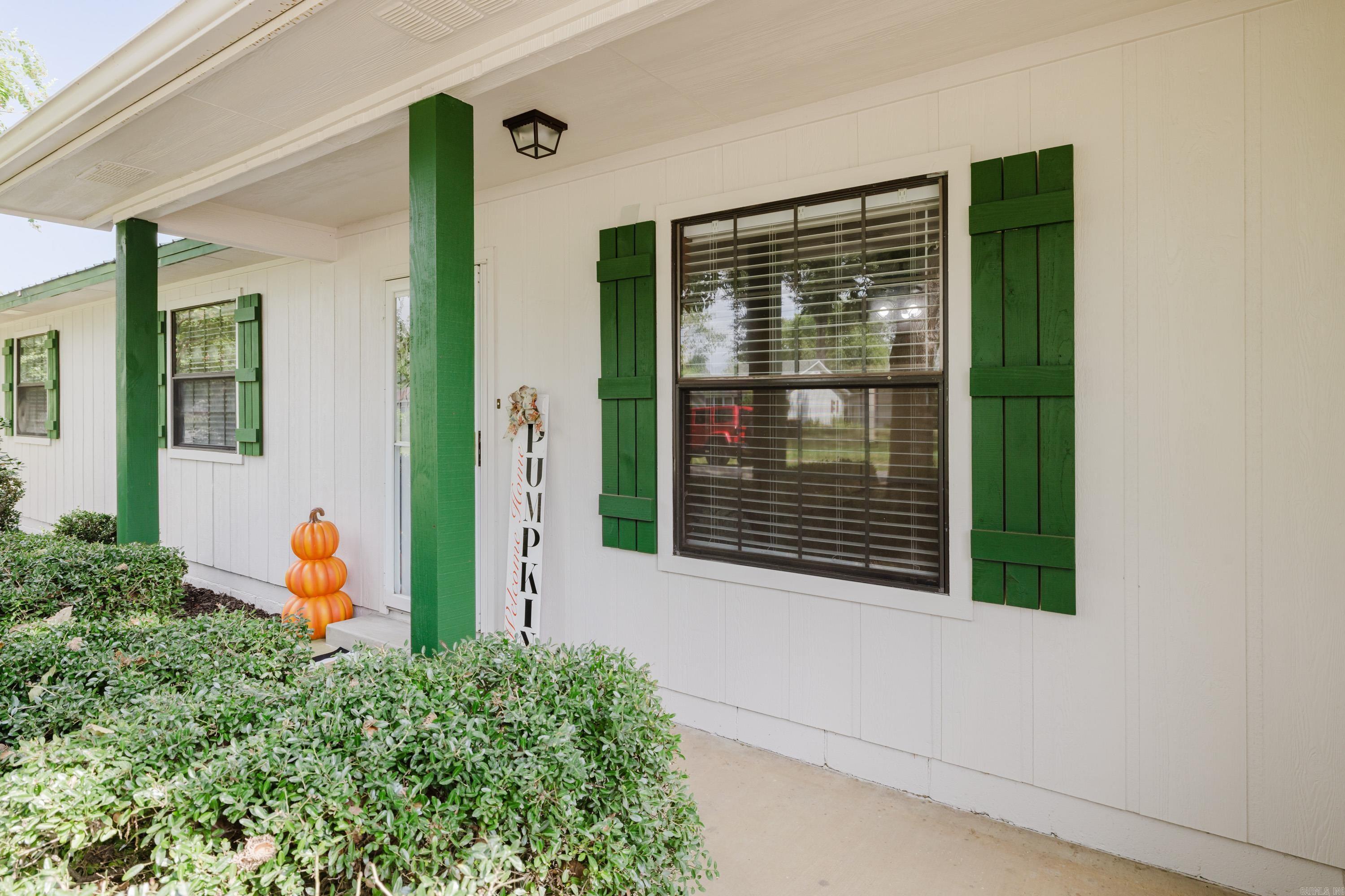 8052 Cindy Drive — photo 3