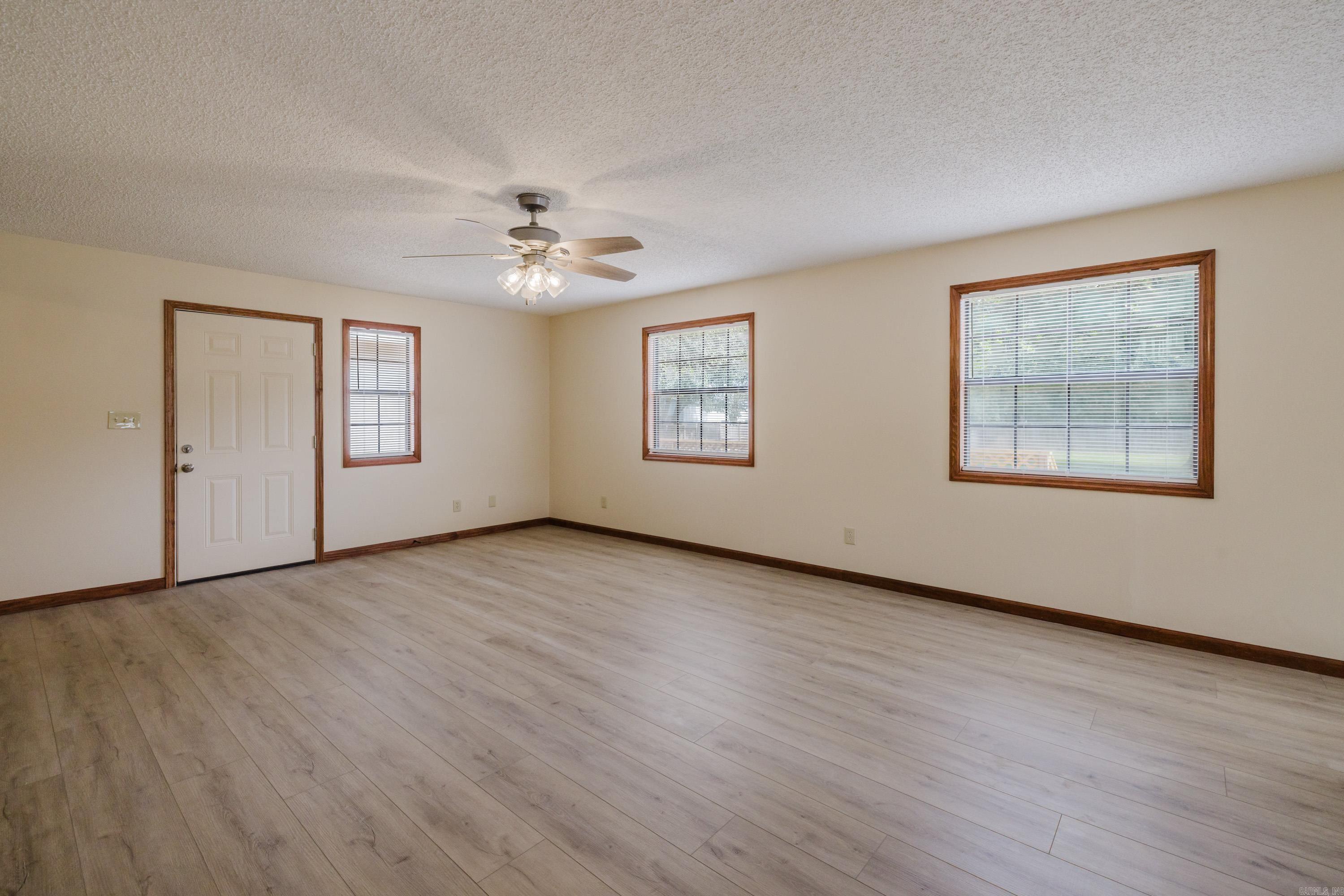 8052 Cindy  Benton, AR