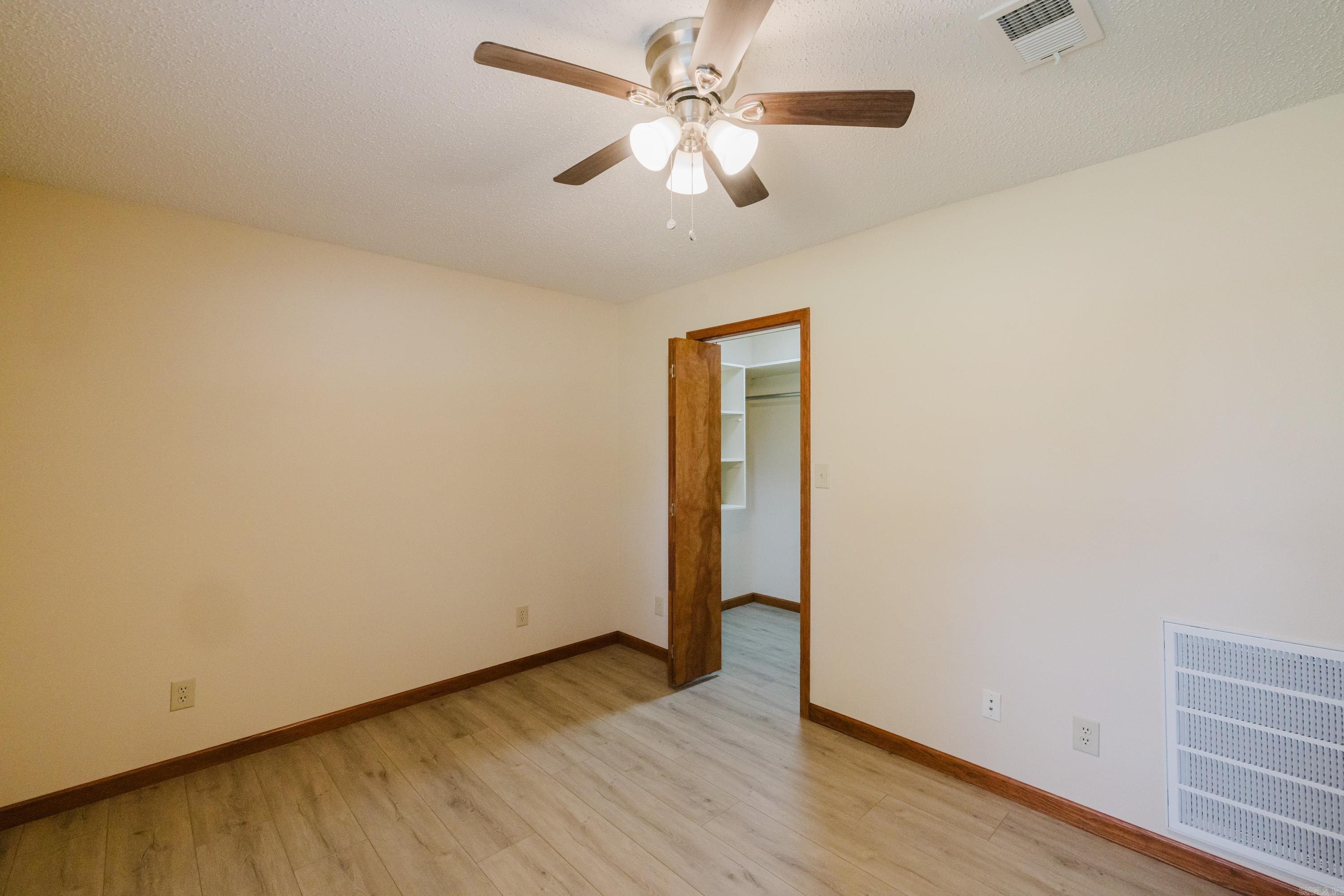 8052 Cindy  Benton, AR