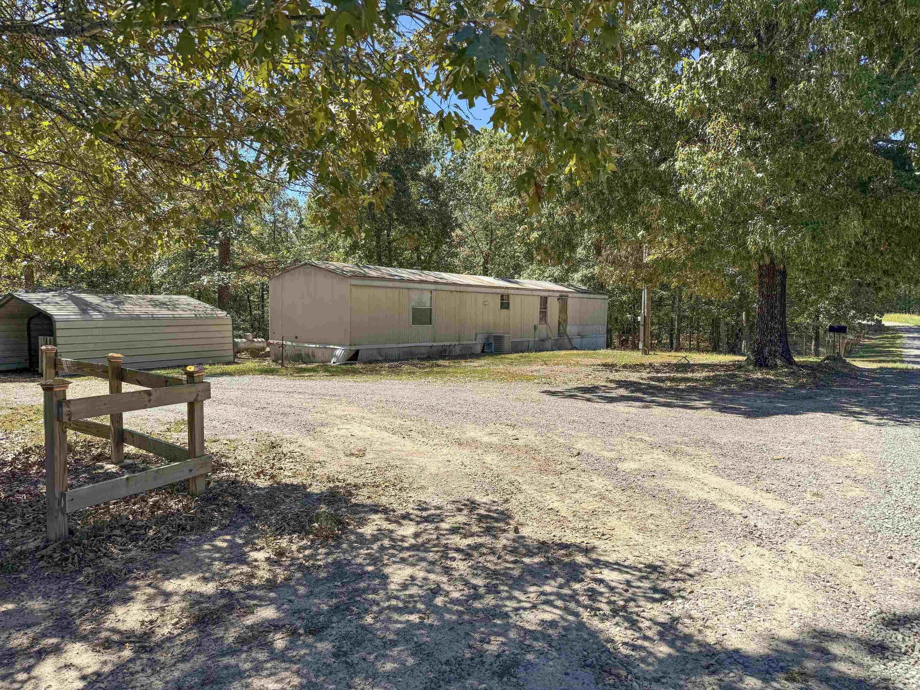 80 Landrum Road — exterior