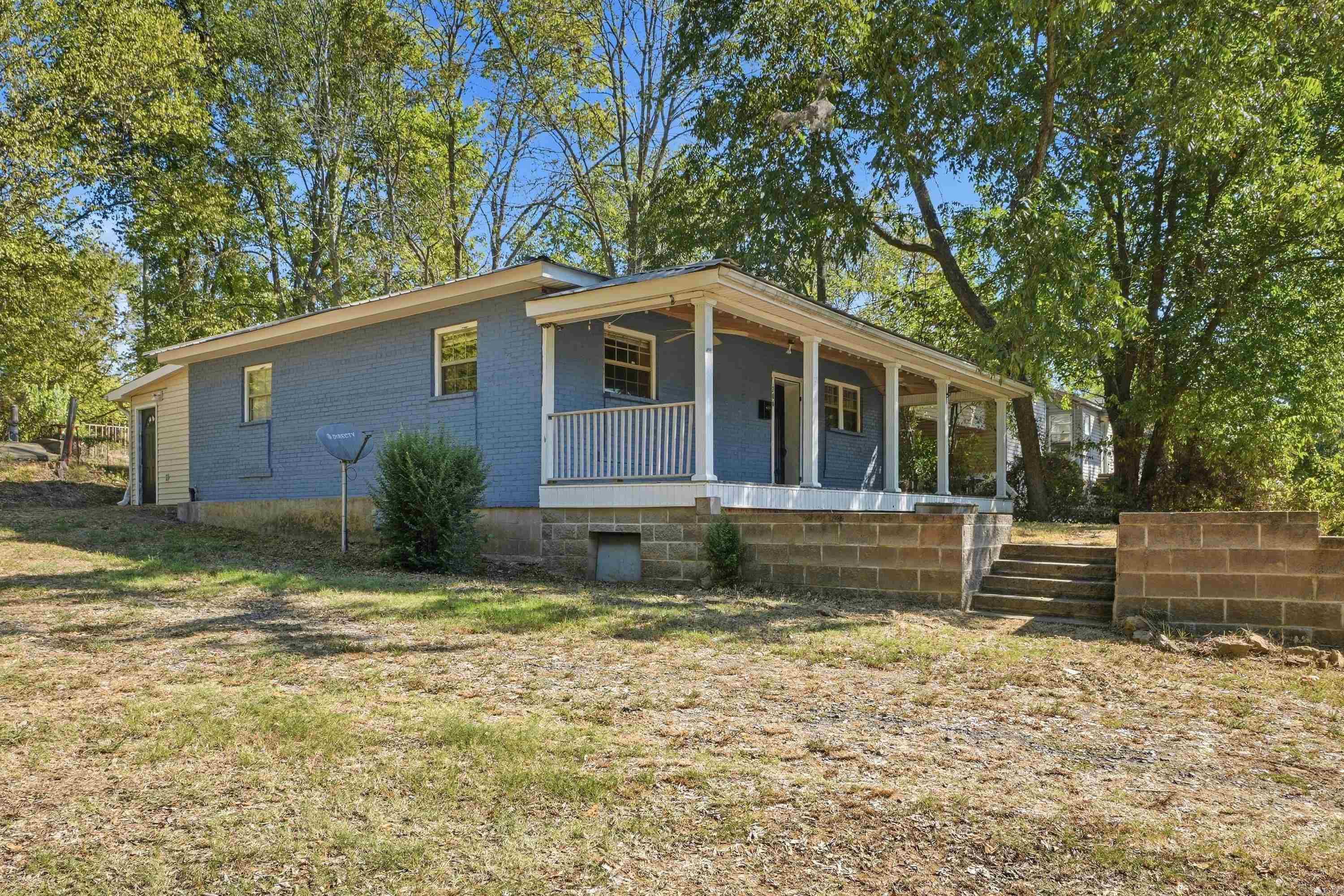 206 W Sugarloaf  Heber Springs, AR