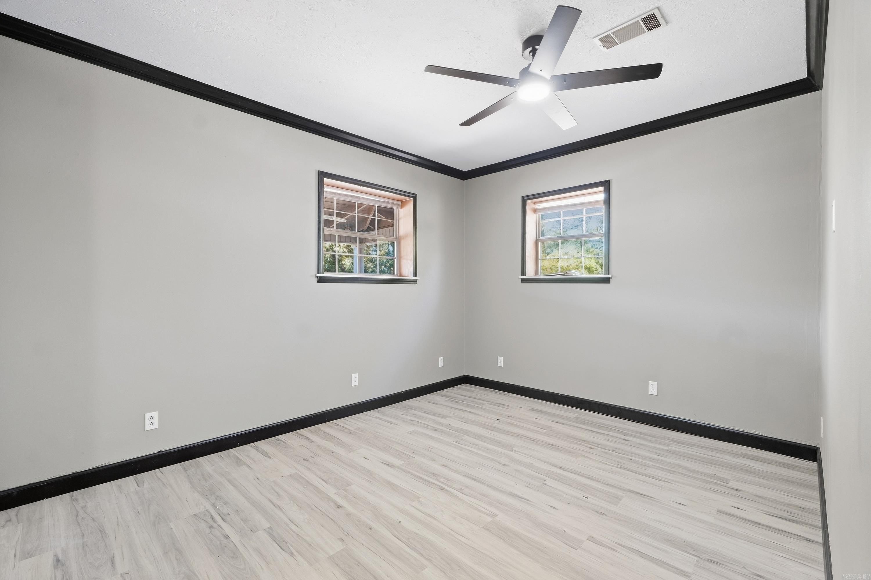 206 W Sugarloaf  Heber Springs, AR