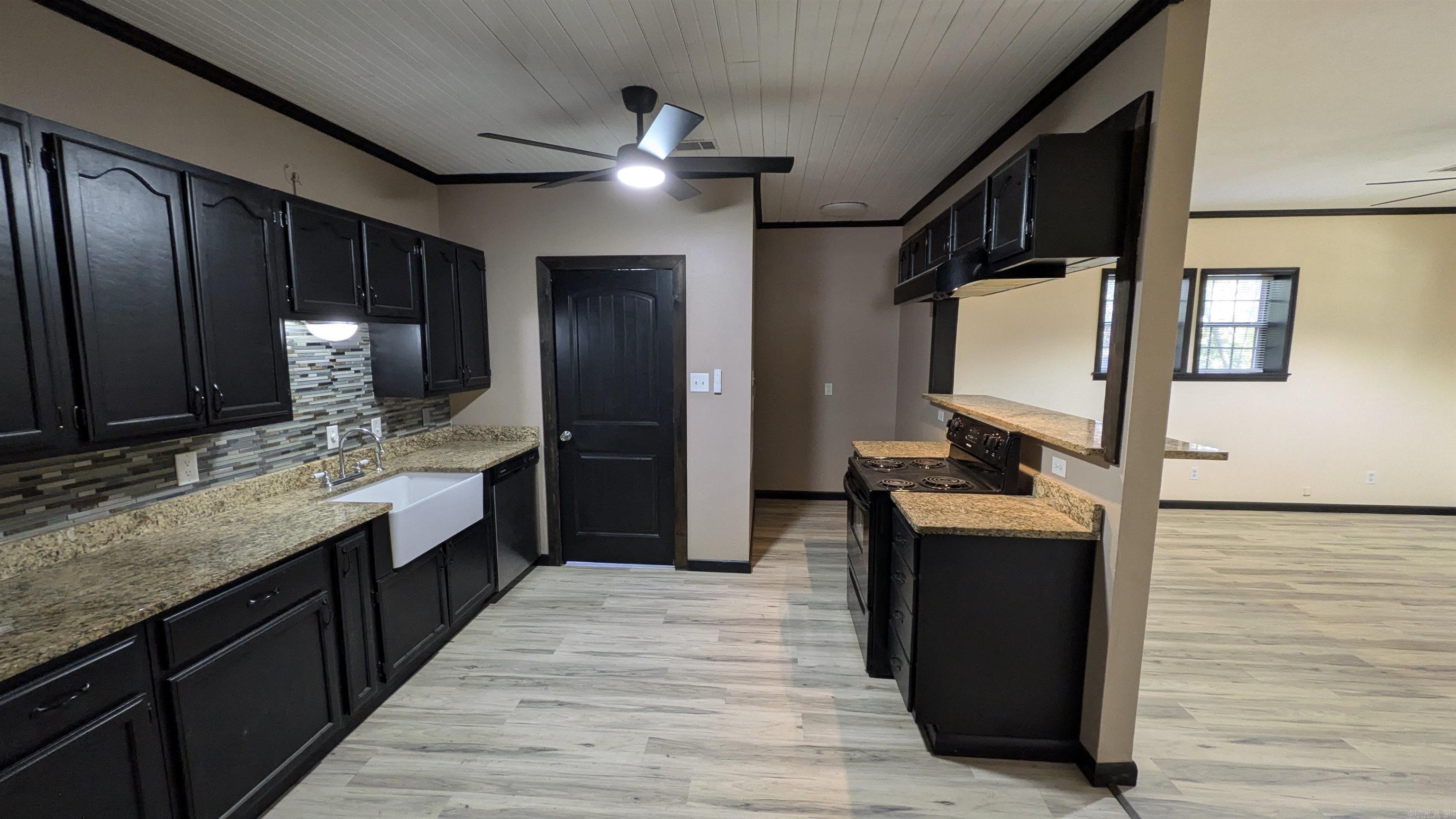 206 W Sugarloaf  Heber Springs, AR