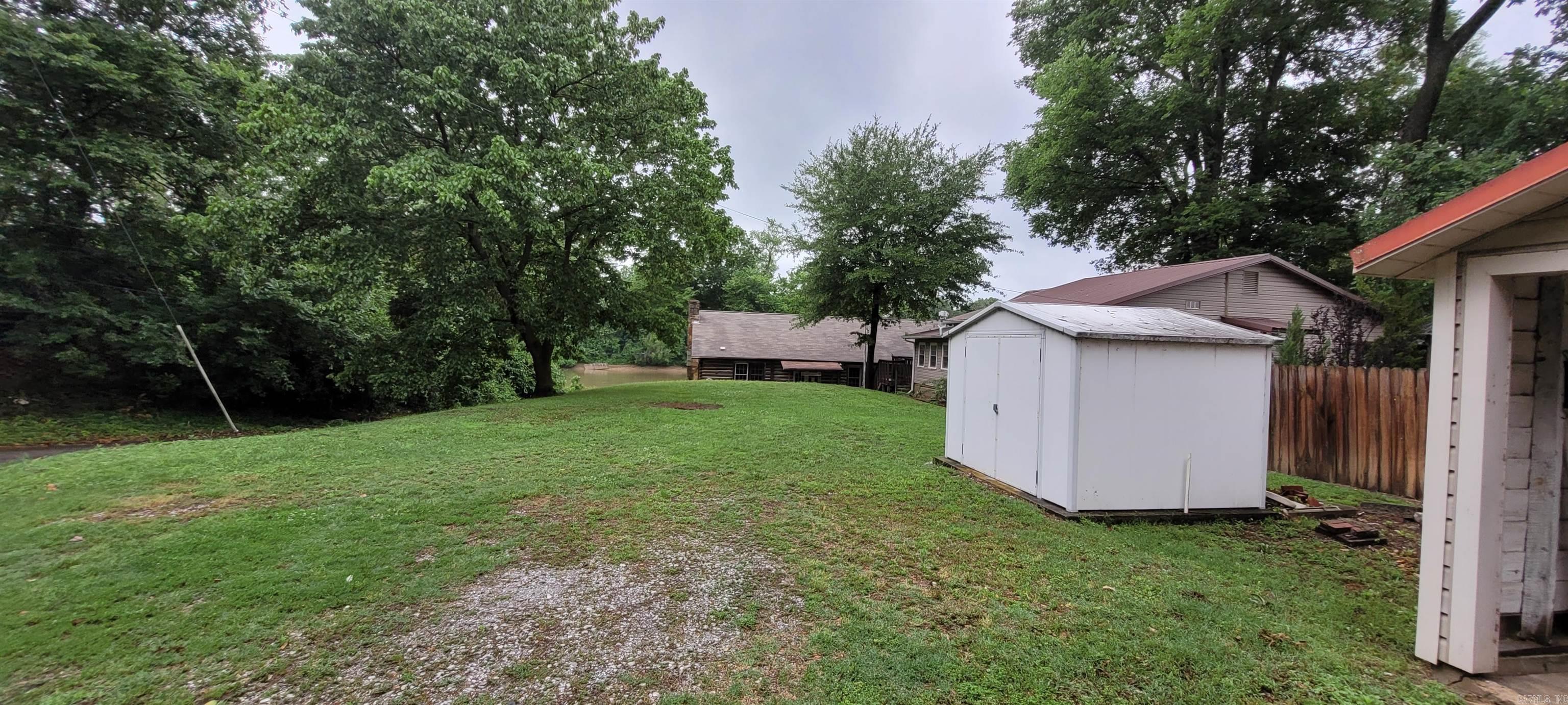216 S Second  Augusta, AR
