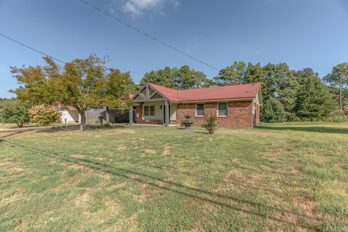 1204 E Union  Wynne, AR