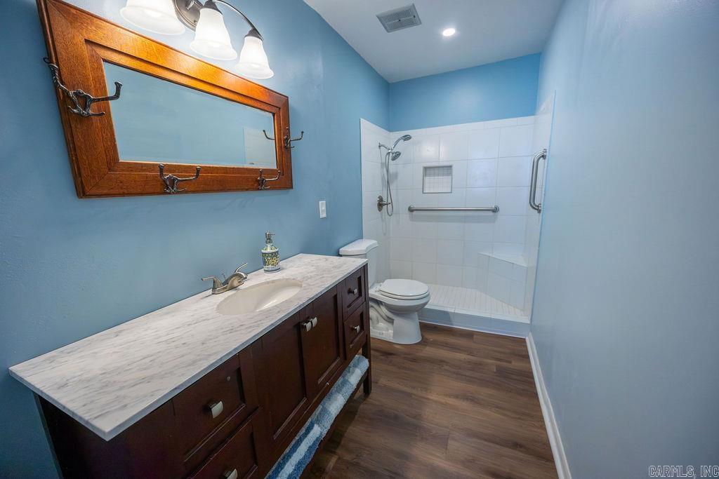 135 Hillview Dr #25  Fairfield Bay, AR