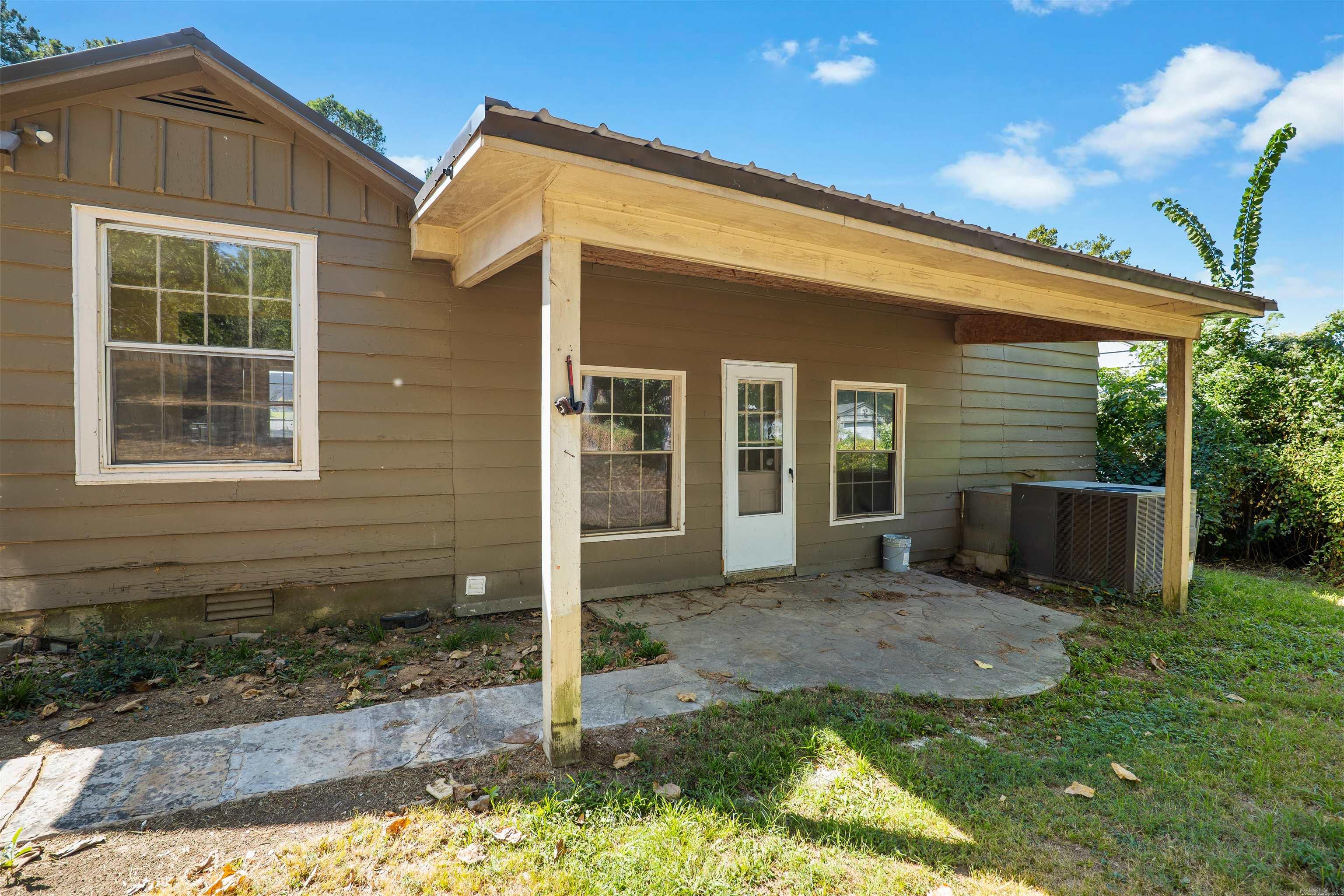 106 W Collage  Jonesboro, AR