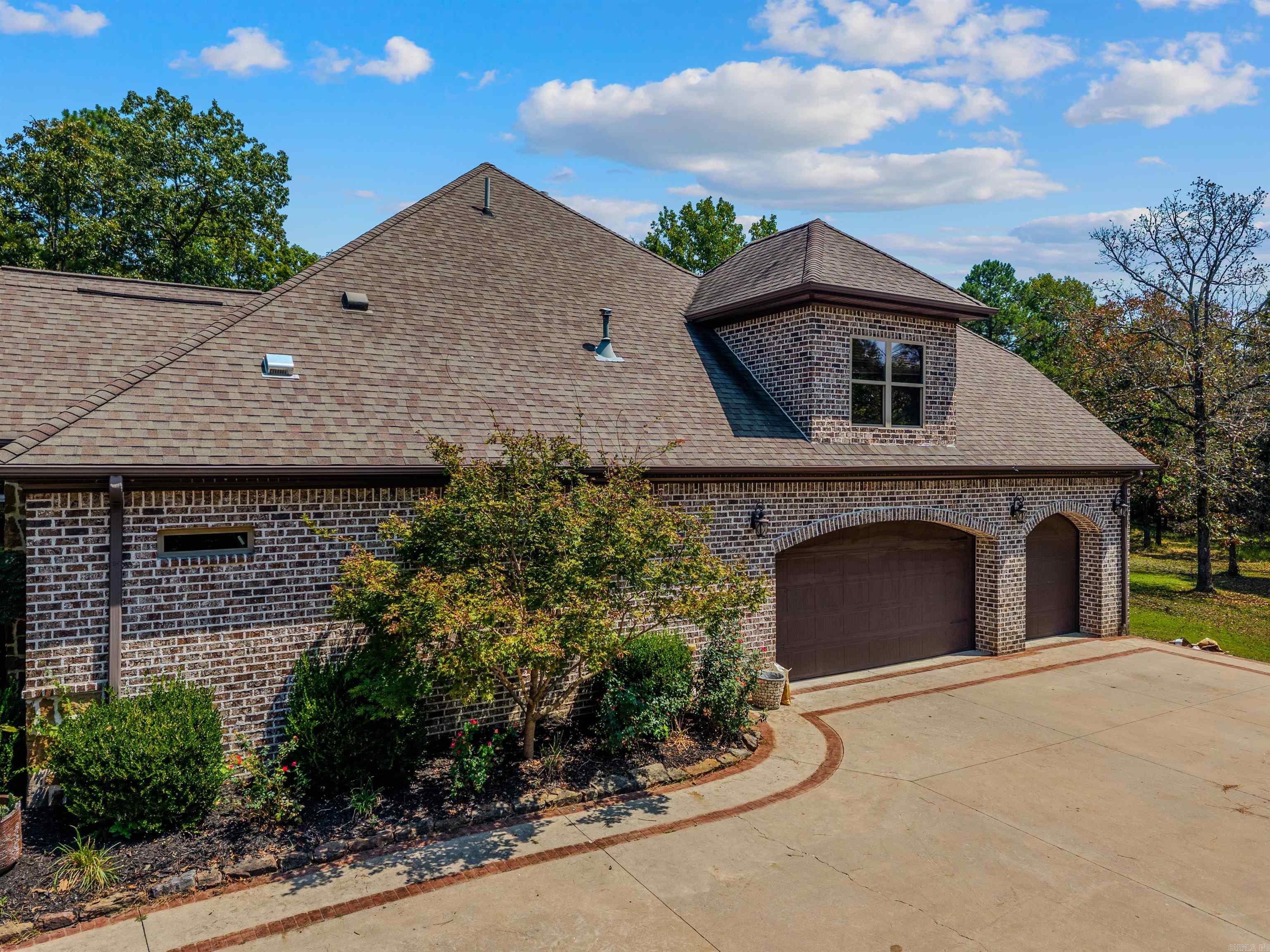 4327 Sparks Road — photo 3