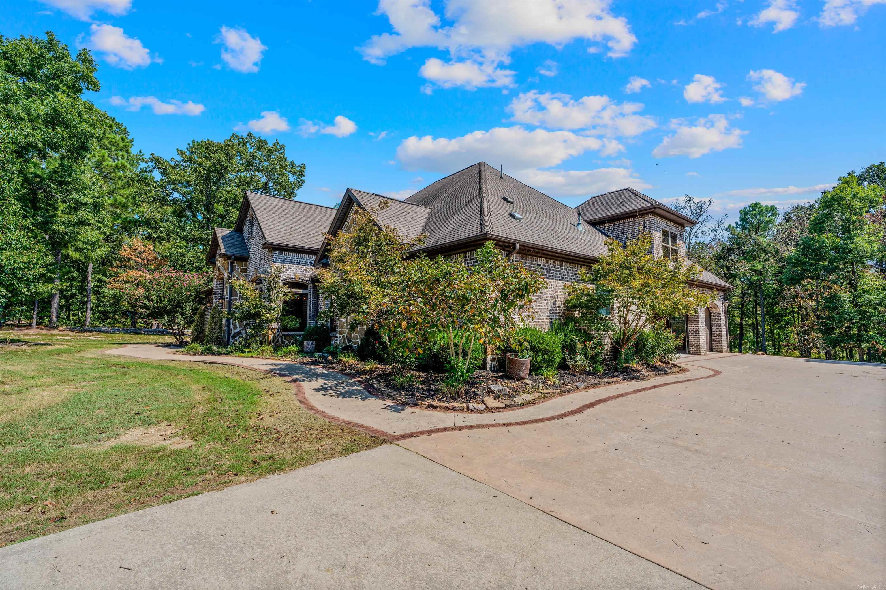 4327 Sparks Road — photo 4
