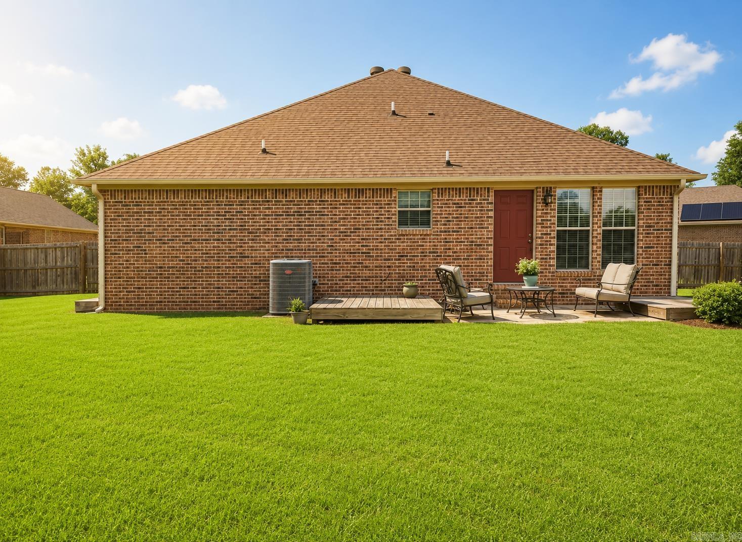 12 Sarah  Greenbrier, AR