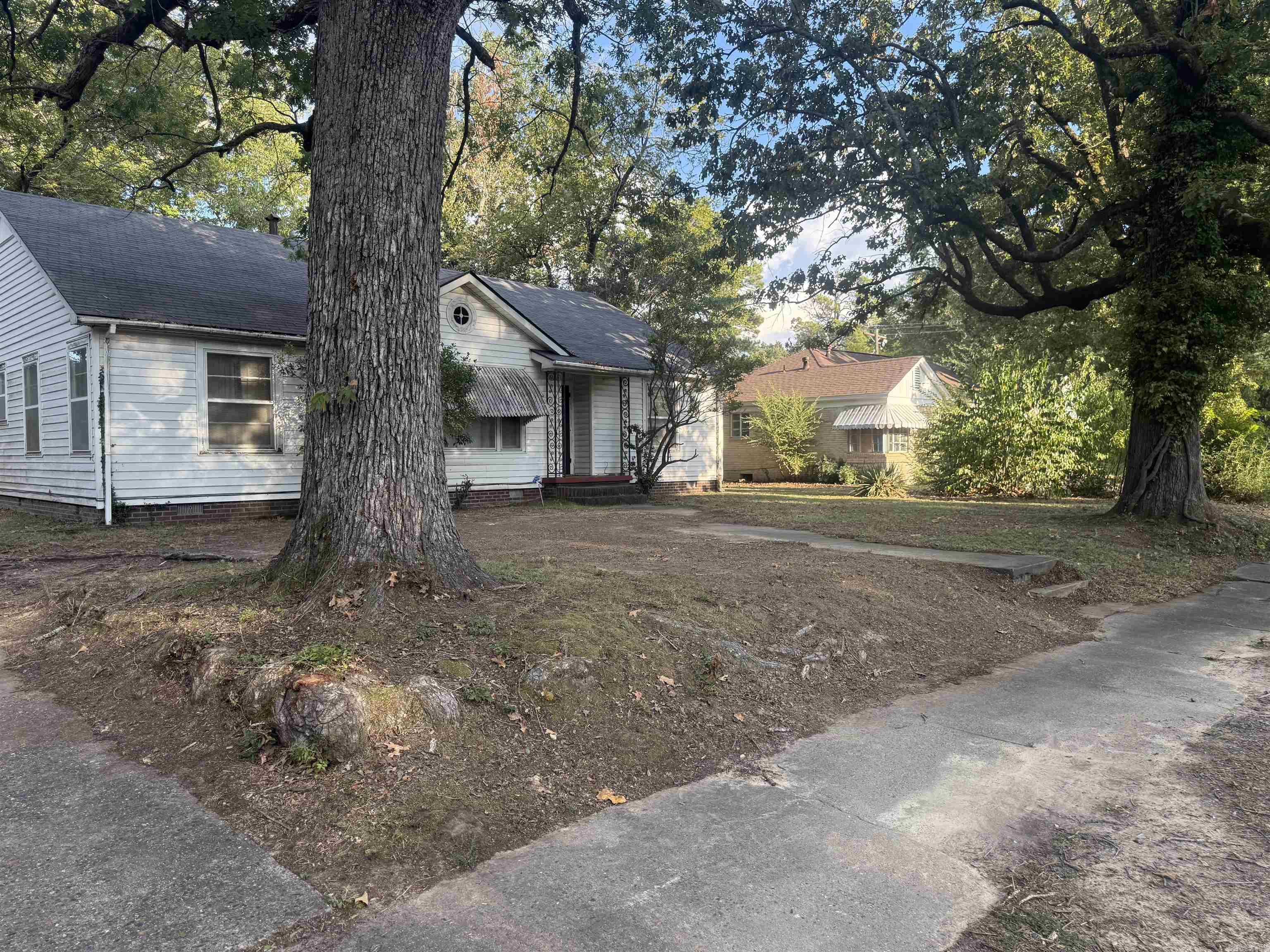 1915 S Poplar  Pine Bluff, AR