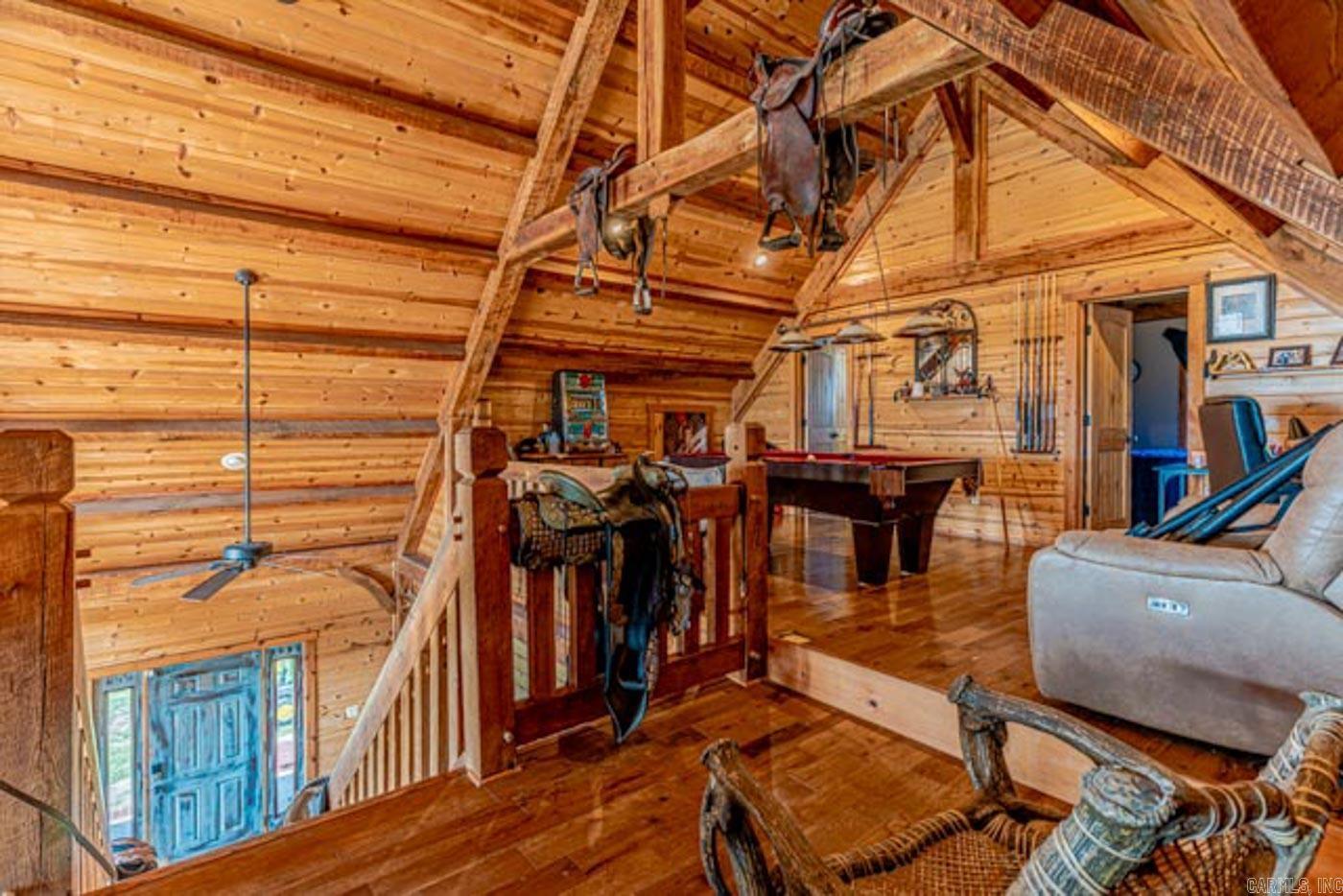 11752 E Highway 62 E Ash Flat, AR 72513
