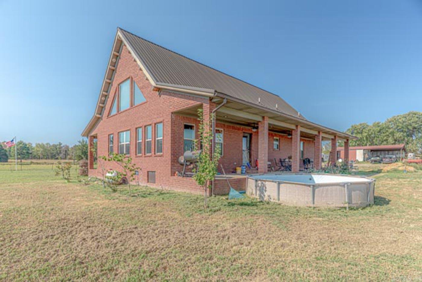 11752 E Highway 62 E Ash Flat, AR 72513