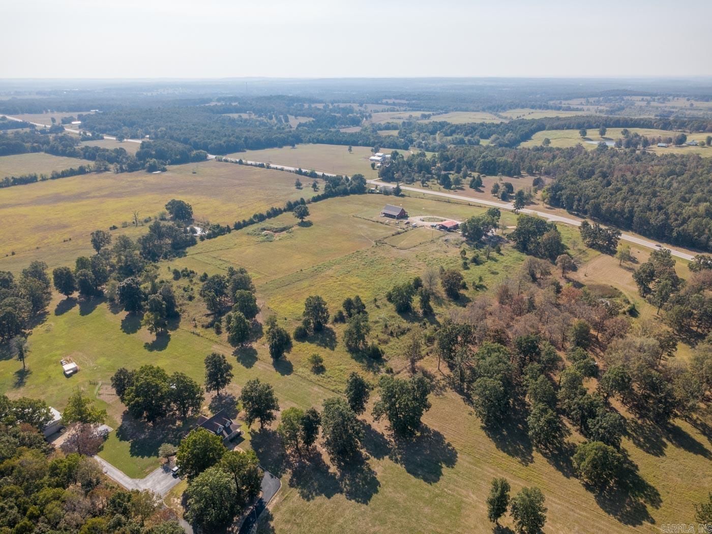 11752 E Highway 62 E Ash Flat, AR 72513